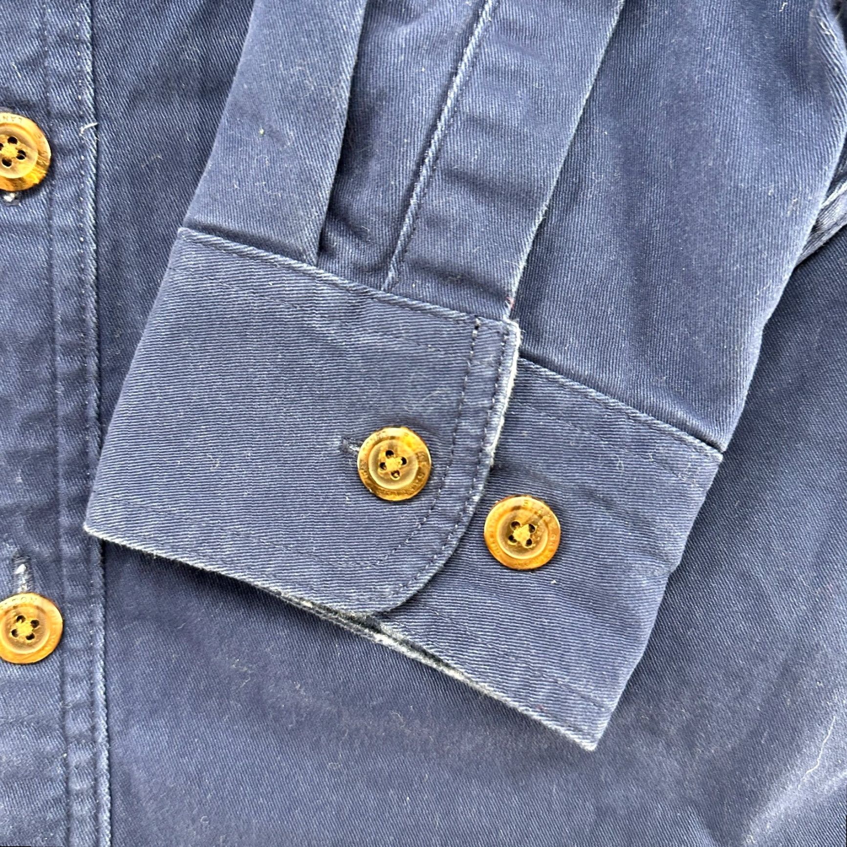 Lands' End Lands' End Shirt Men M Blue Corduroy Button Up Long Sleeve Cotton Blake Shelton 90s Vintage? No Size US M / EU 48-50 / 2 - 5 Thumbnail