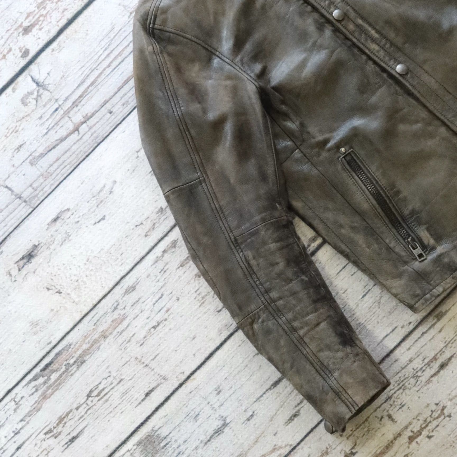 Gap VINTAGE Gap Leather Cafe Racer Motorcycle Jacket Men S Black Distressed Size US S / EU 44-46 / 1 - 5 Thumbnail