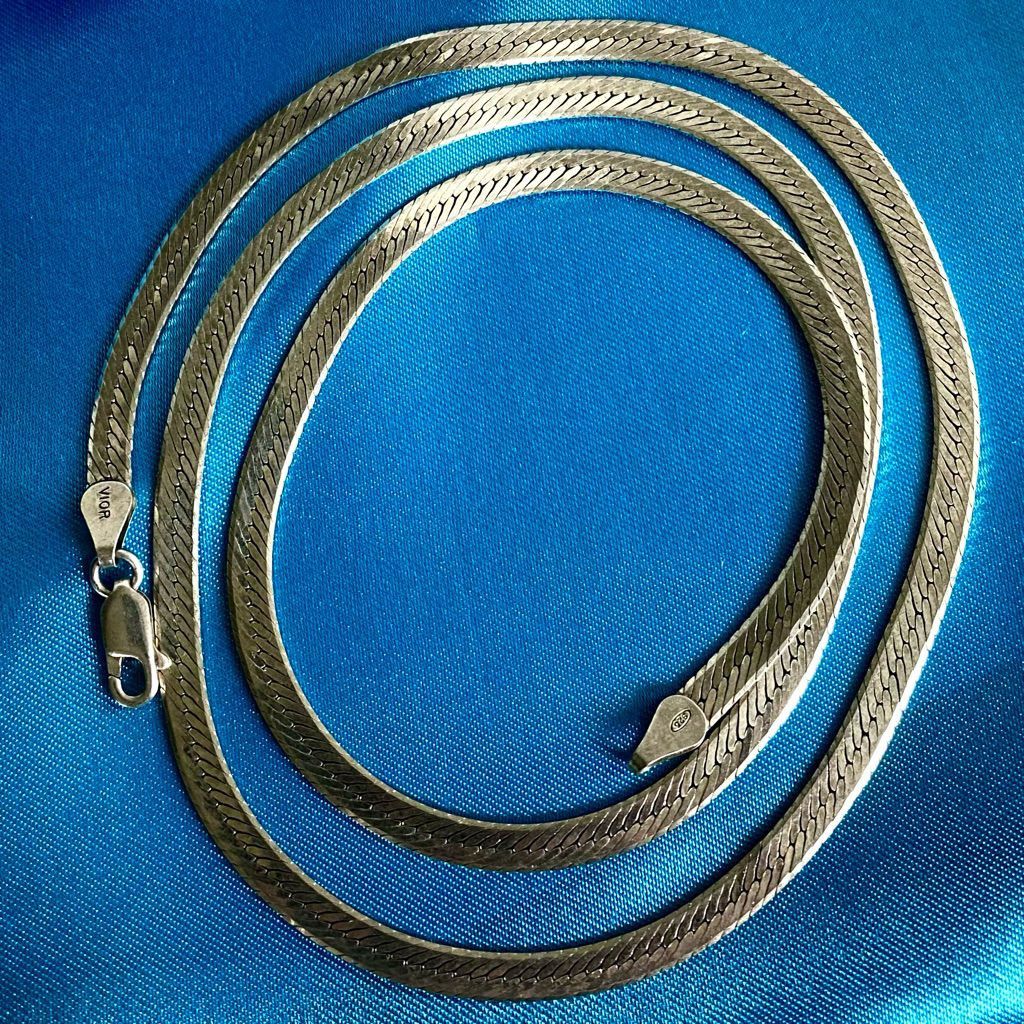AZU Vintage Italian 925 Silver Herringbone Necklace