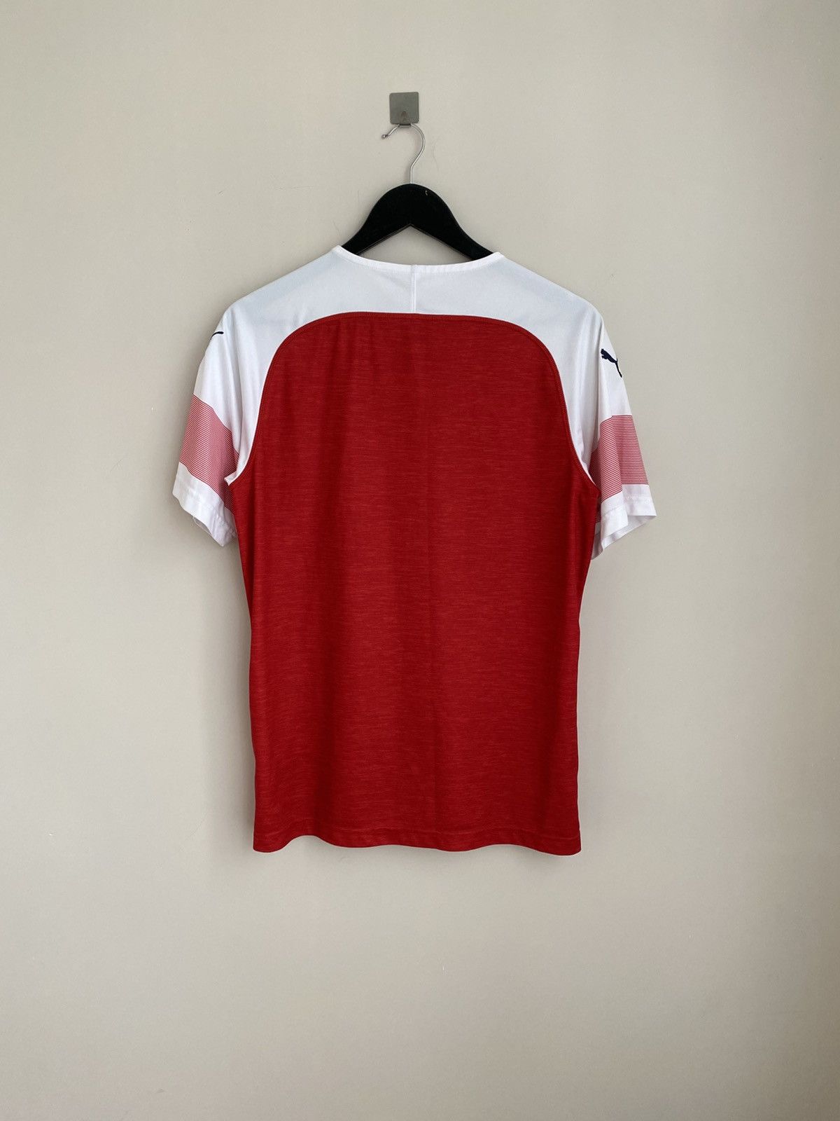 Puma ARSENAL 2018 2019 HOME FOOTBALL SHIRT SOCCER JERSEY PUMA Size US M / EU 48-50 / 2 - 8 Thumbnail