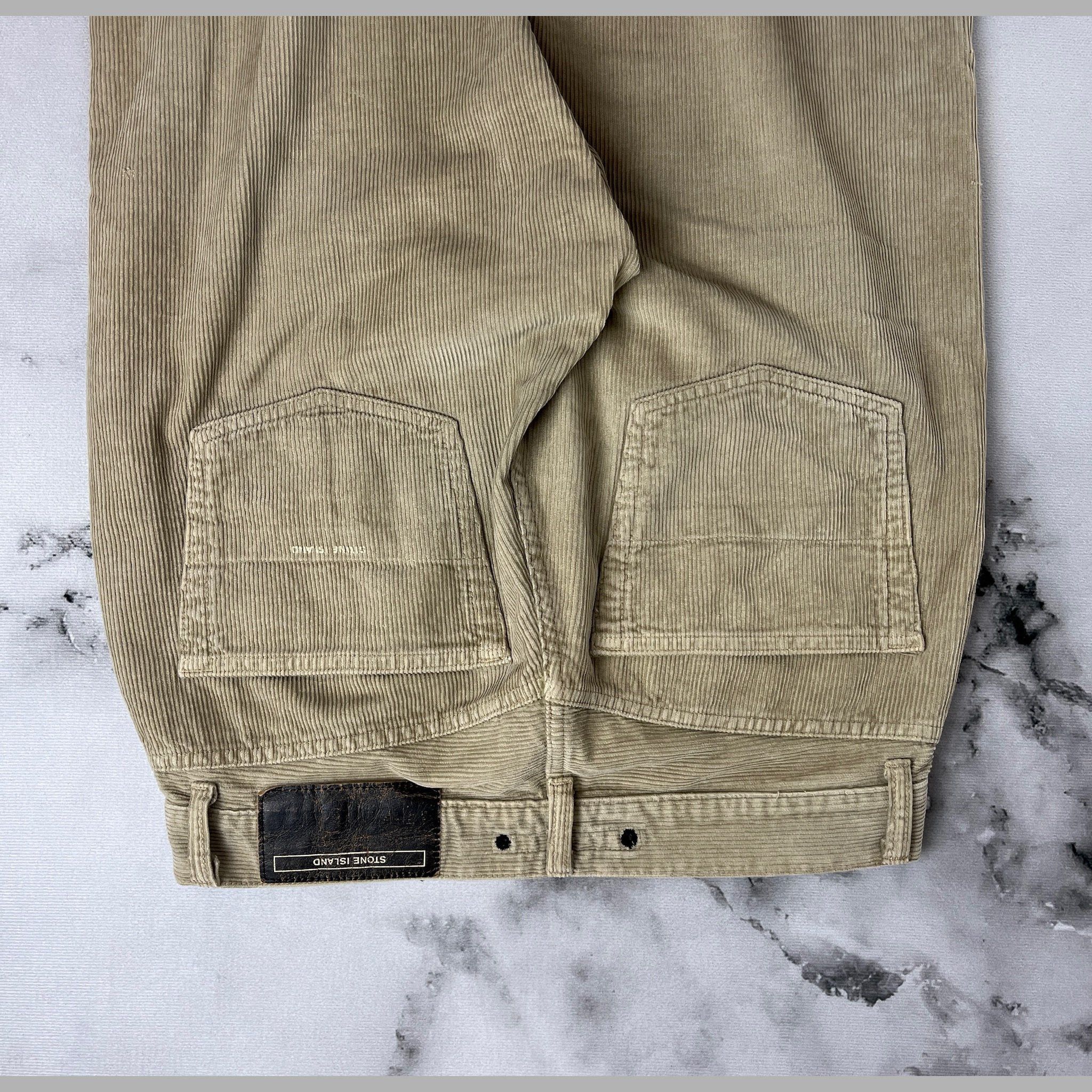 Stone Island Pantaloni Stone Island Velluto A Coste – W33 Size US 33 - 8 Thumbnail