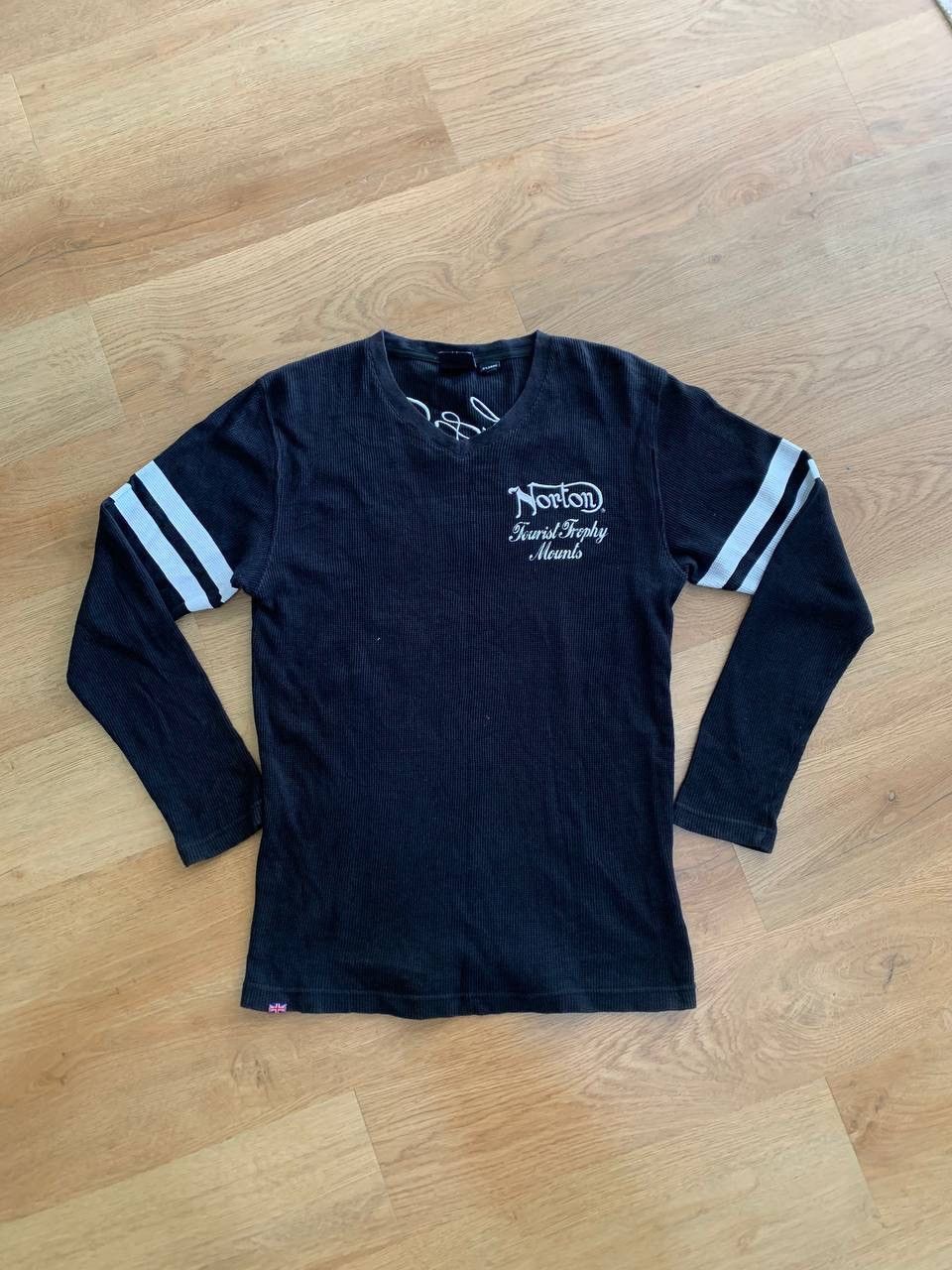 Indian Motorcycle × Norton Norton Motorcycles Longsleeve Size US XL / EU 56 / 4 - 1 Thumbnail