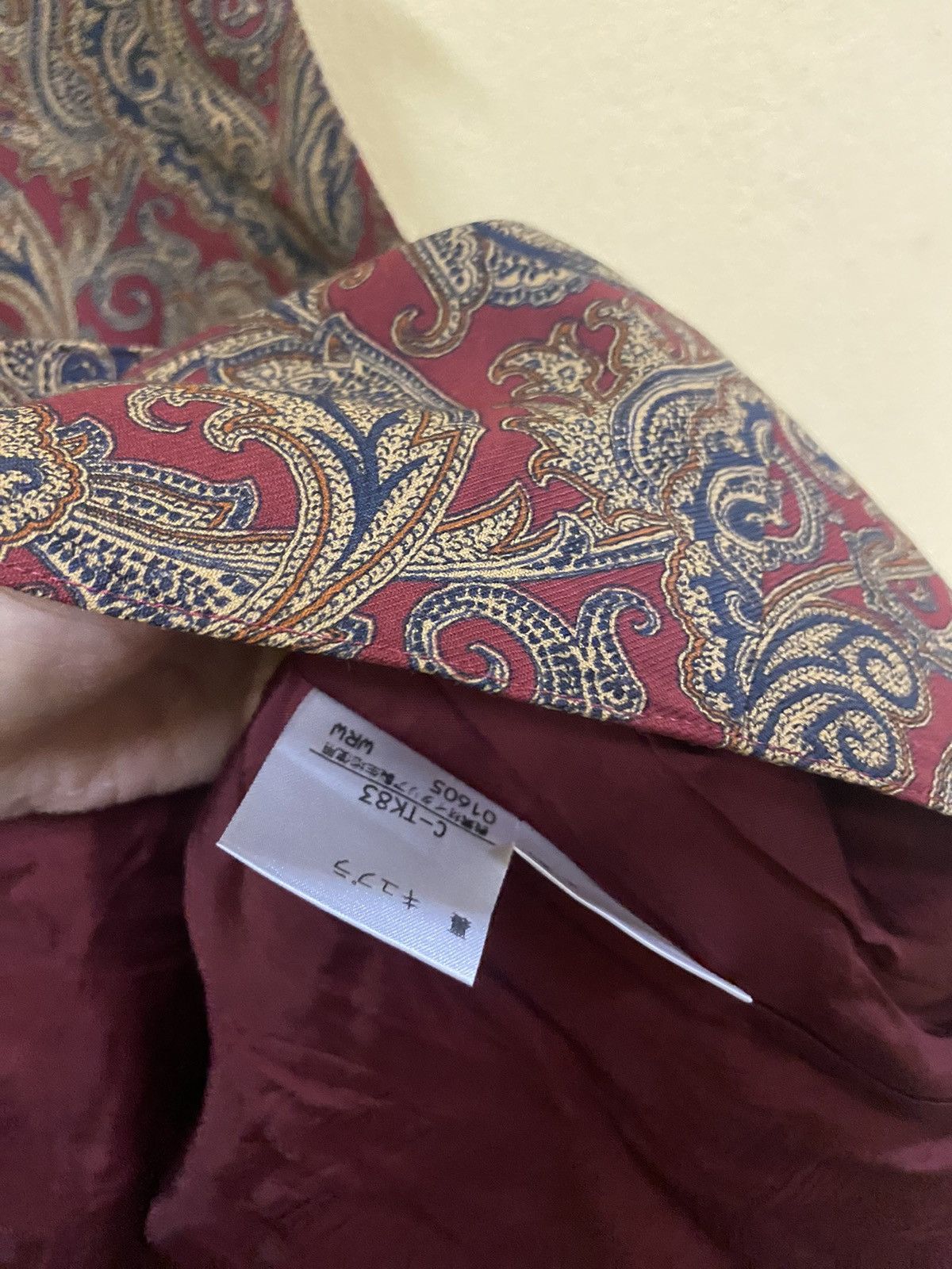 Burberry × Designer × Vintage VINTAGE 90’s BURBERRY PAISLEY CROPPED VEST Size XL / US 12-14 / IT 48-50 - 6 Thumbnail