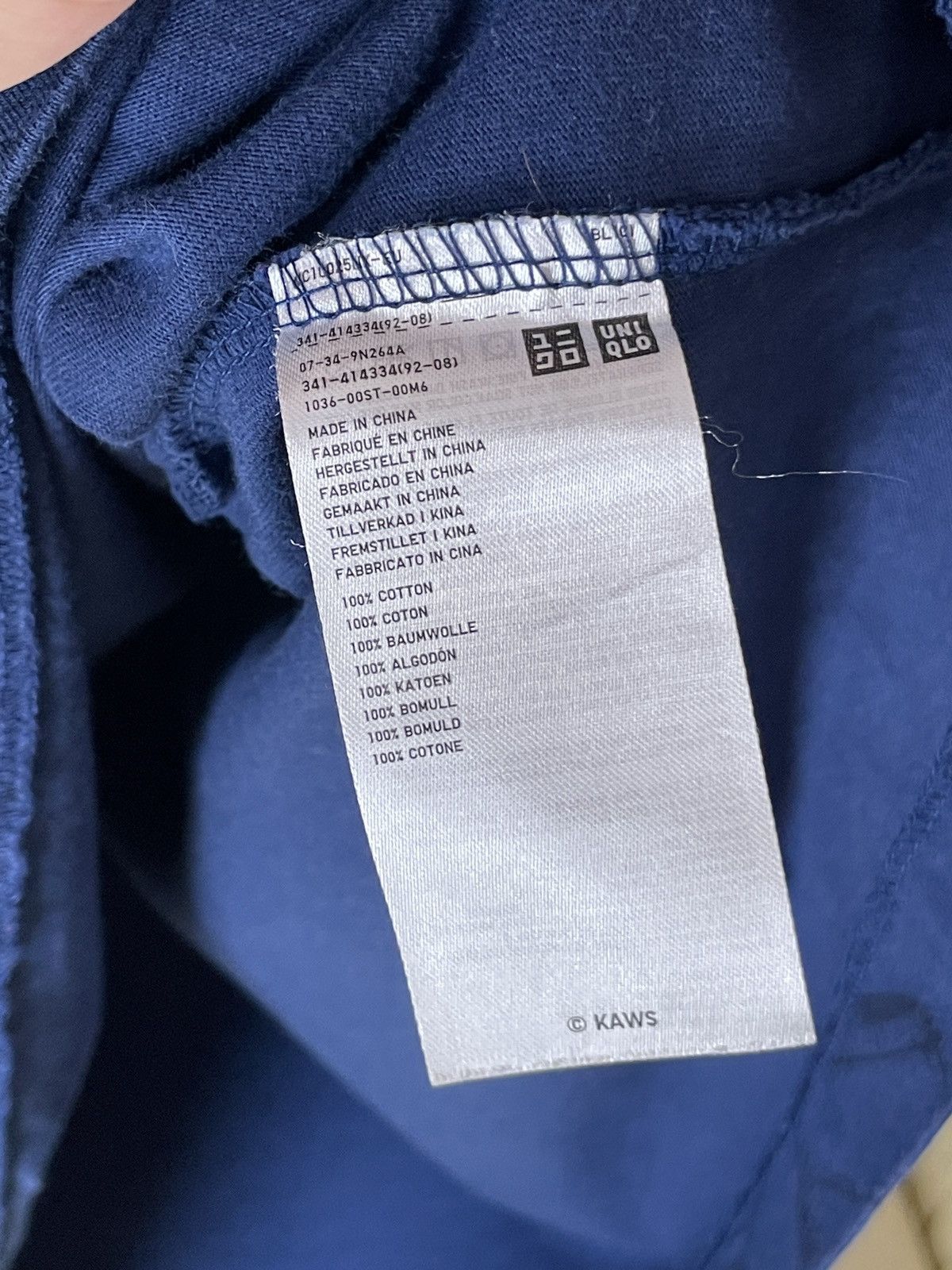 Kaws × Uniqlo Uniqlo X Kaws monogram T shirt tee Size US L / EU 52-54 / 3 - 7 Thumbnail