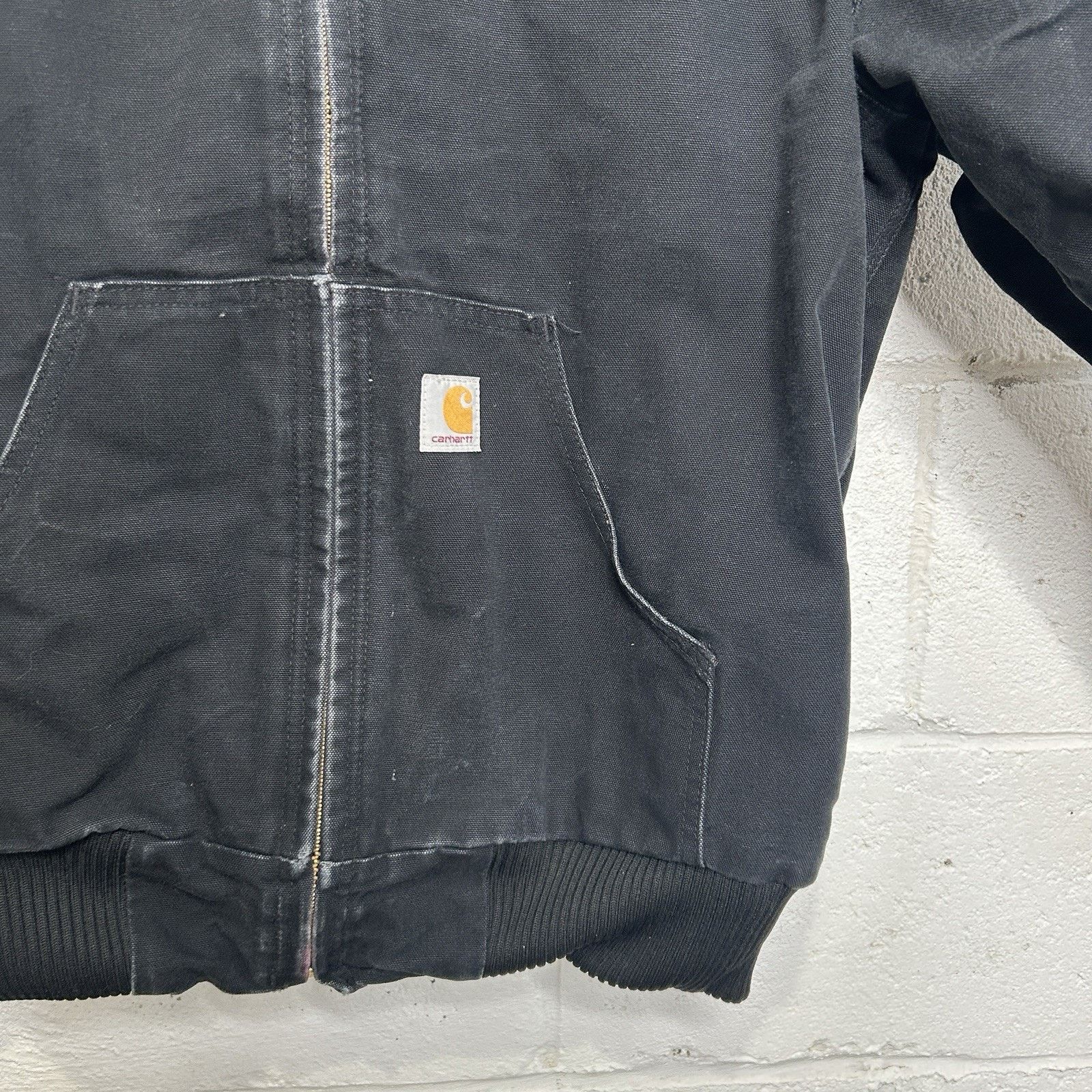 Carhartt Vintage Carhartt Quilted Hooded Active Jacket “Black” J140 Size US M / EU 48-50 / 2 - 3 Thumbnail