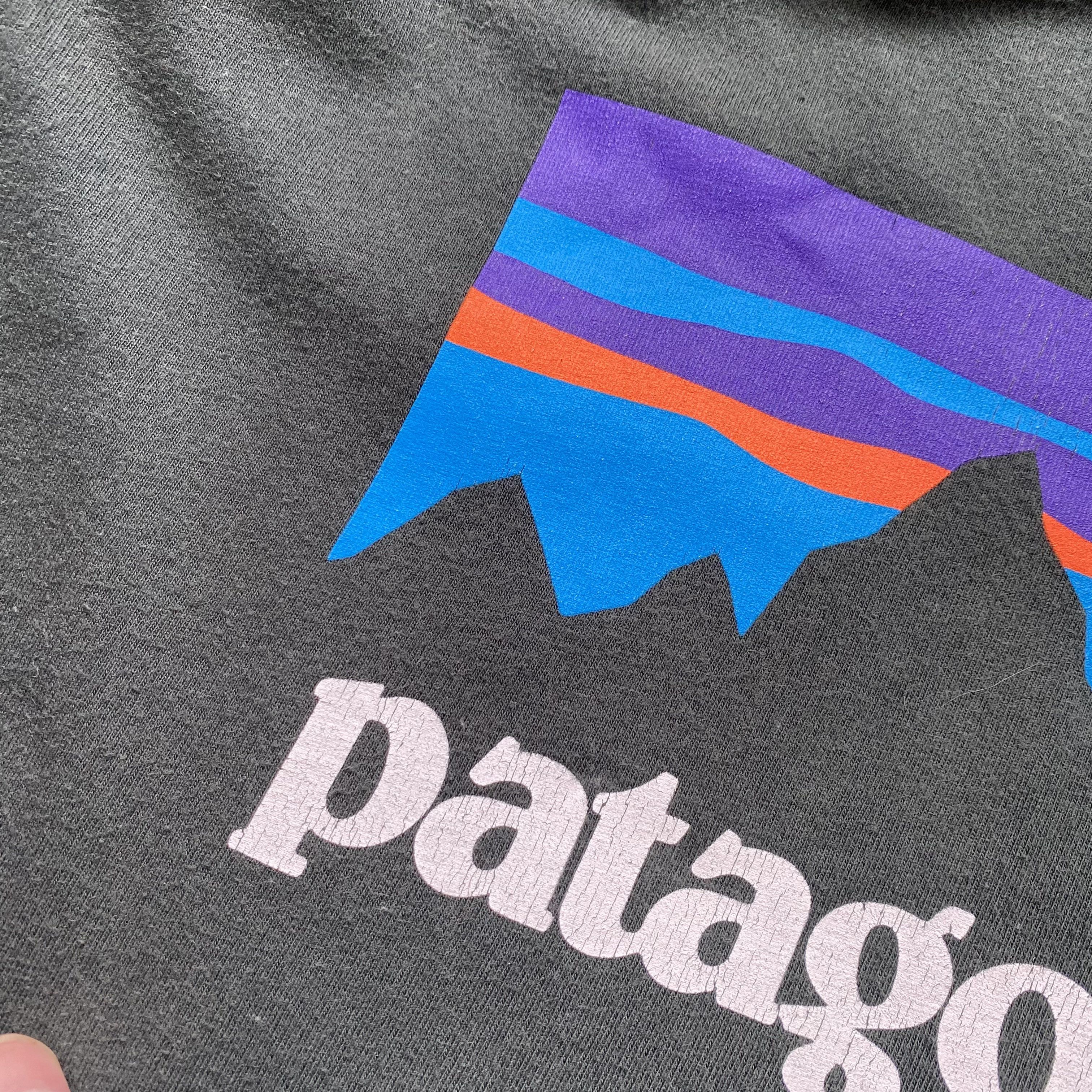 Patagonia 🏔️ Vintage Patagonia Long Sleeve Logo Tee Size US XXL / EU 58 / 5 - 7 Thumbnail