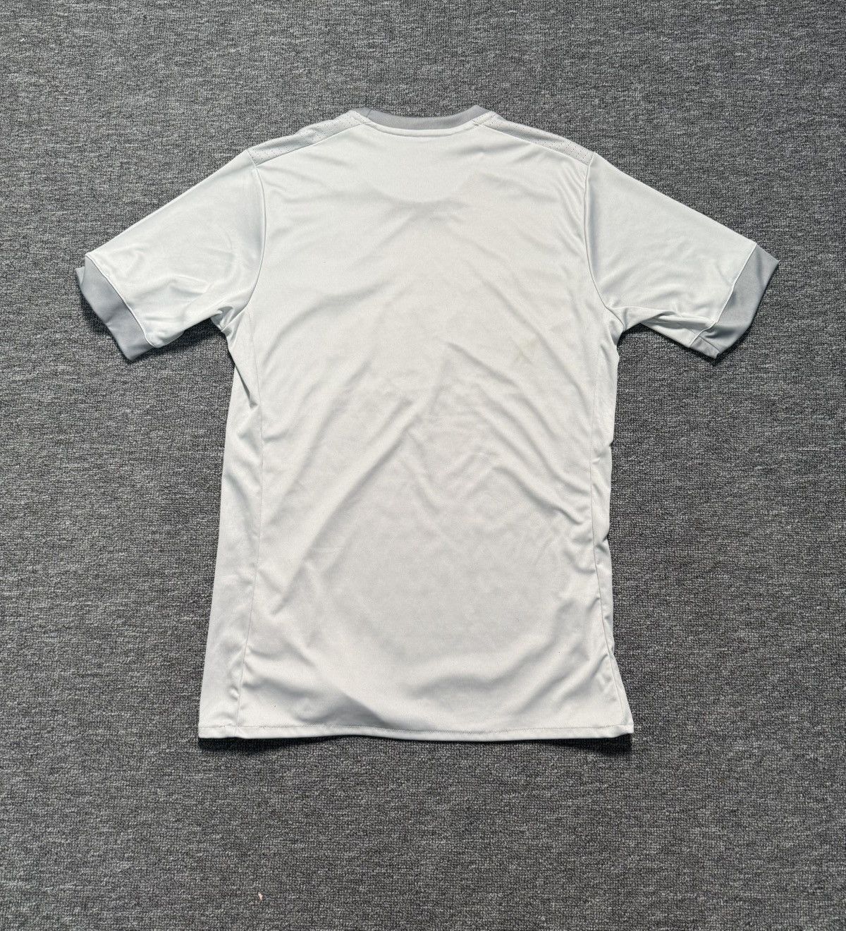 Adidas Manchester United 2017/18 Adidas Third Jersey M Football Size US M / EU 48-50 / 2 - 2 Thumbnail