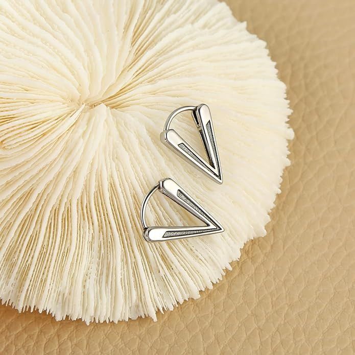 Other Triangle dangle man's hoop earrings Size ONE SIZE - 1 Thumbnail