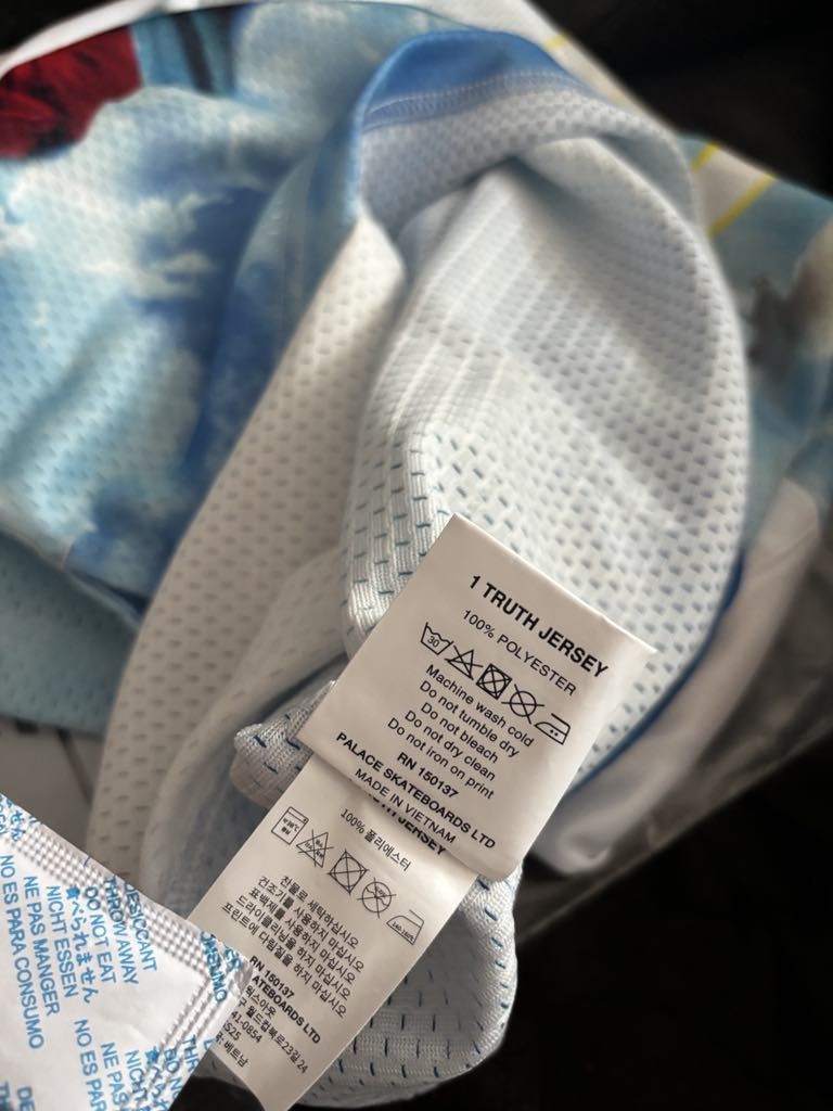 Palace Palace 1 Truth Jersey Size US M / EU 48-50 / 2 - 10 Thumbnail