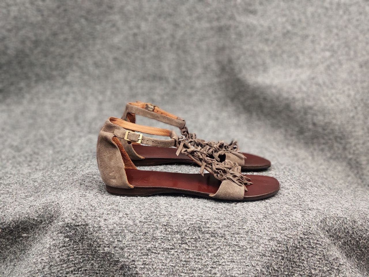 Avant Garde Chie Mihara Premium Leather Sandals Without Heels Shoes in Beige, Women's (Size 8.5)