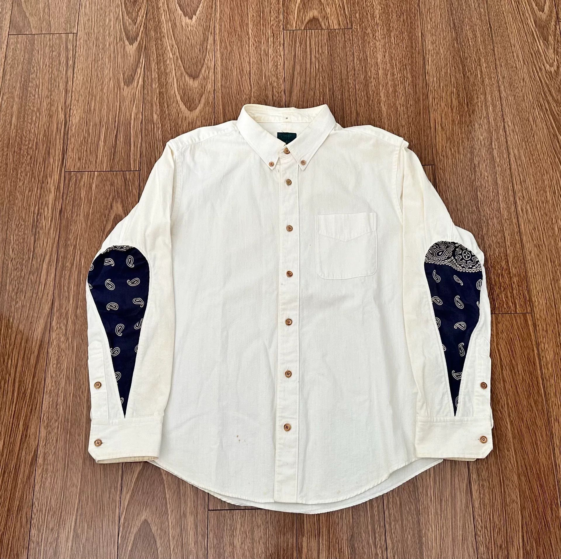 Visvim visvim albacore shirt with bandana details Size US S / EU 44-46 / 1 - 1 Thumbnail
