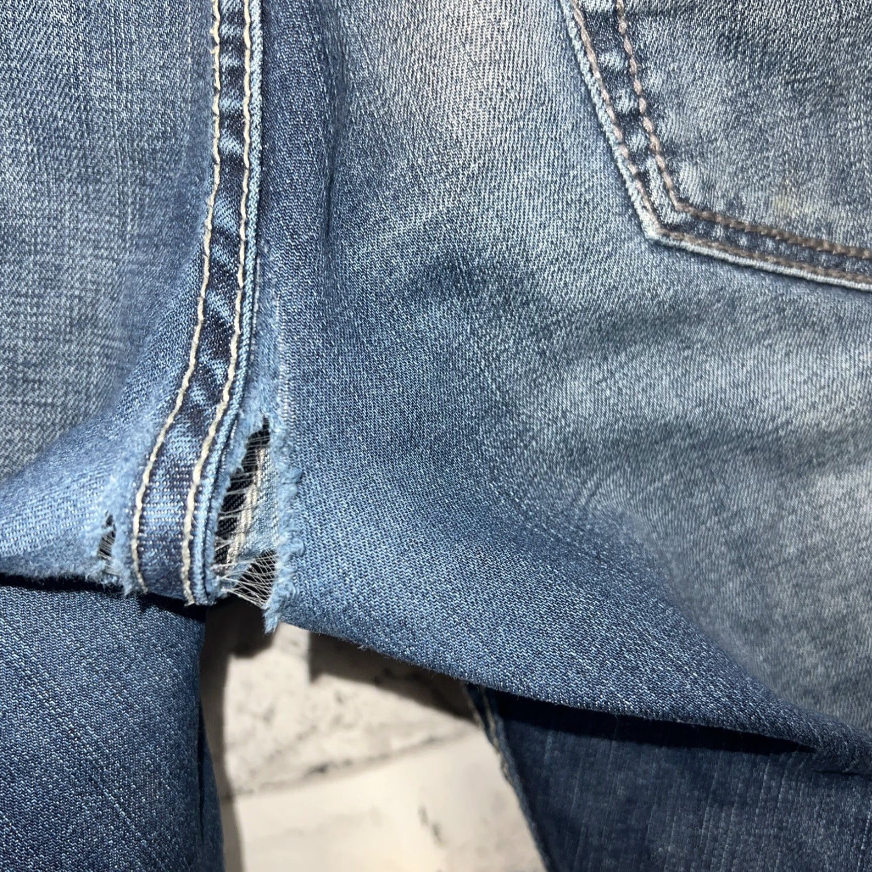 BKE BKE DENIM Jake Skinny Jeans Mens Size 34R X 31 Blue Denim Skinny Jeans Buckle Bke Mens Regular 34 31 Inseam Blue Size US 34 / EU 50 - 4 Thumbnail
