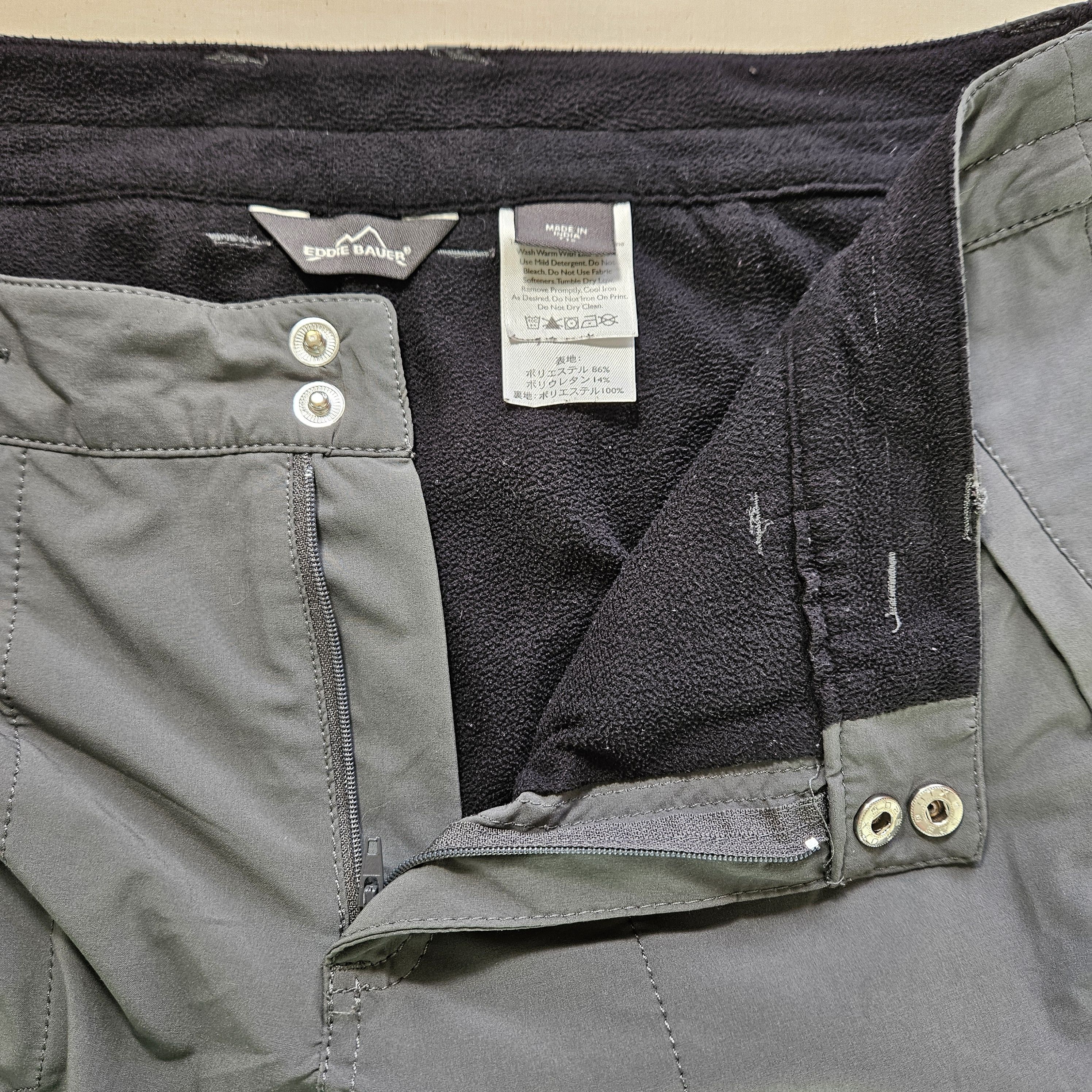 Eddie Bauer Eddie Bauer Size 12/L Ski Pants Grey Water Resistant Fleece Size 30" / US 8 / IT 44 - 8 Thumbnail