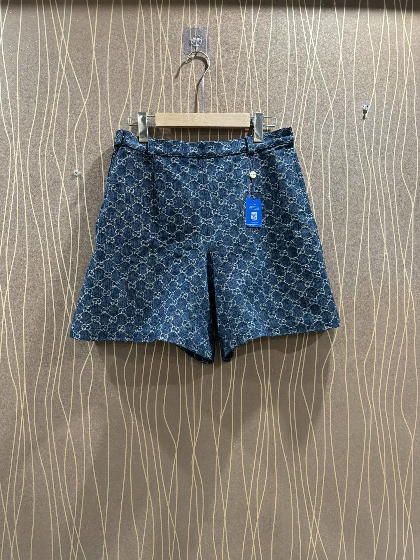 Gucci Gucci Monogram Denim Shorts Size US 44 / EU 60 - 1 Thumbnail