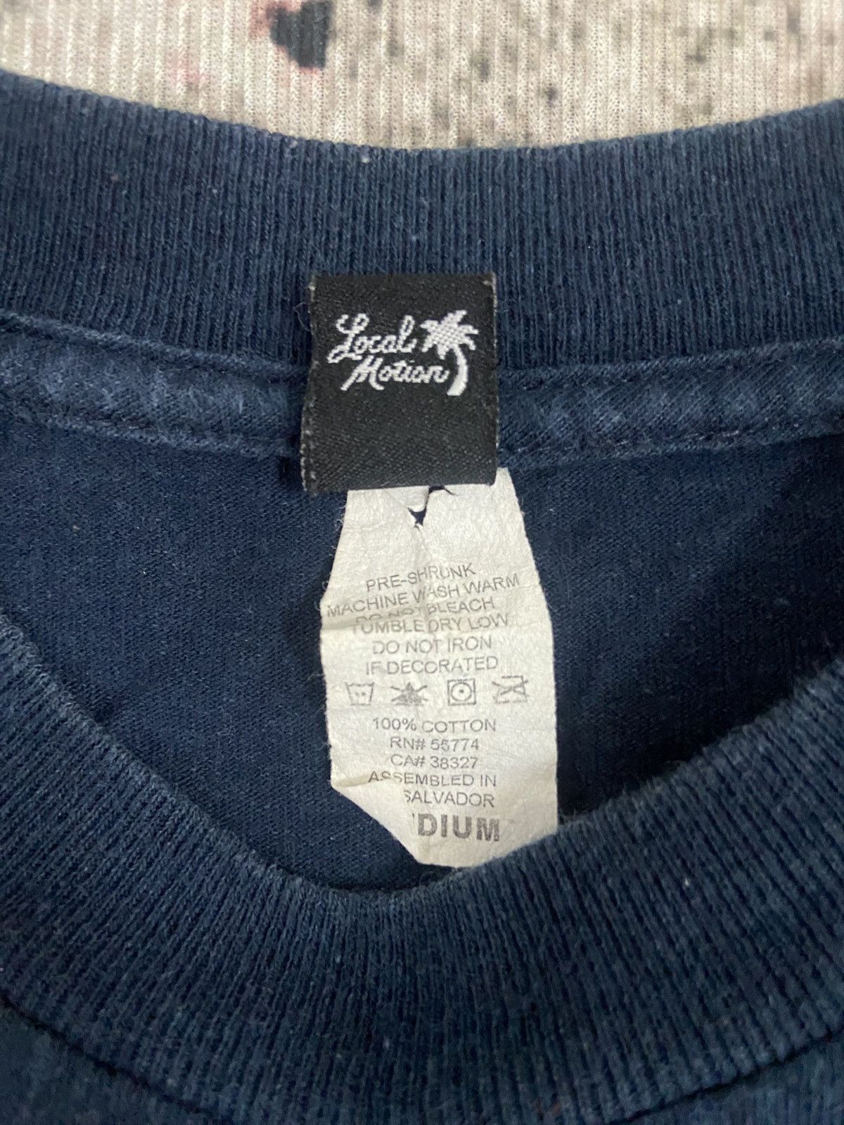 Vintage Vintage Local Motion Surf Tee Shirt Size US M / EU 48-50 / 2 - 6 Thumbnail