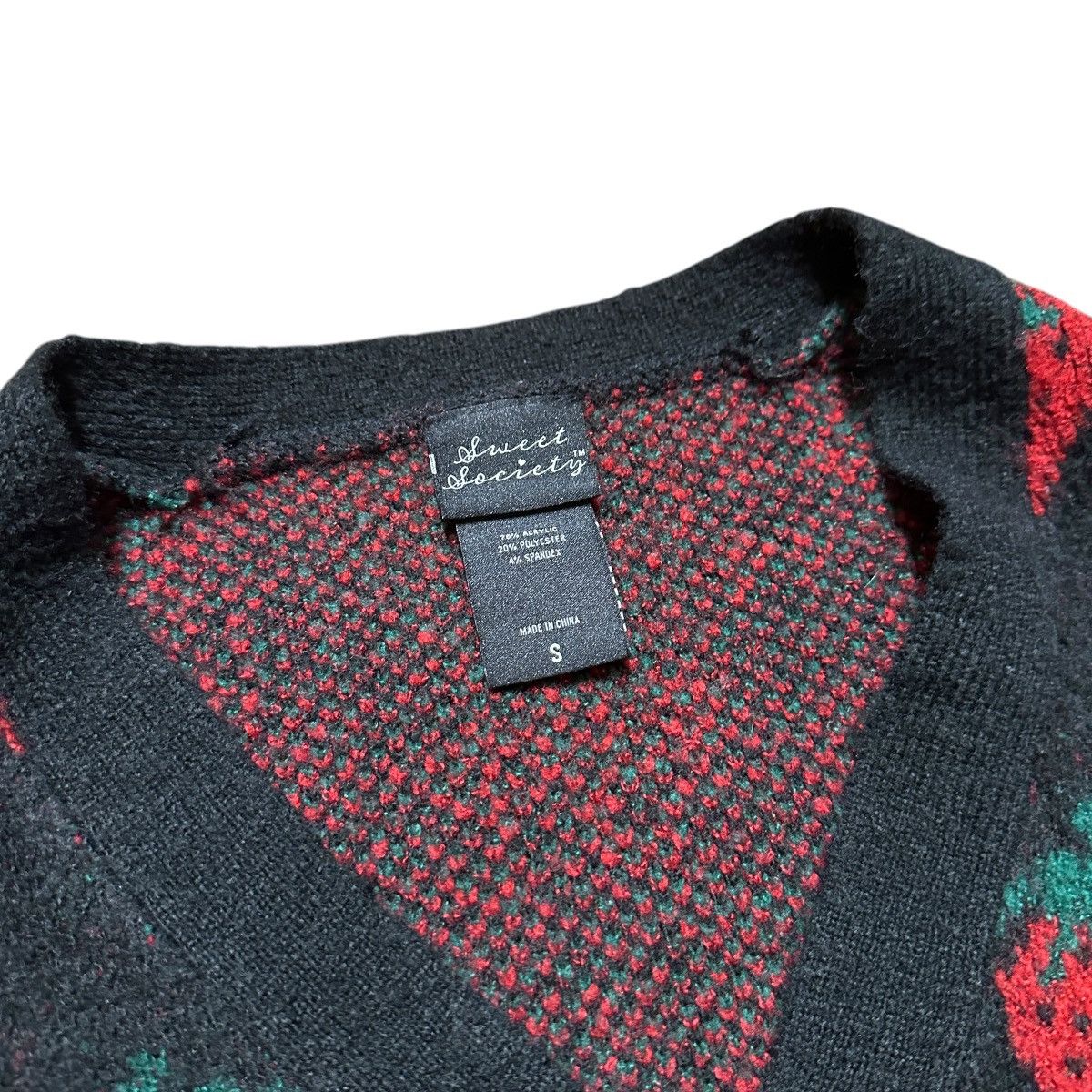 Other Women’s Y2K Sweet Society Strawberry Sweater Size S / US 4 / IT 40 - 7 Thumbnail
