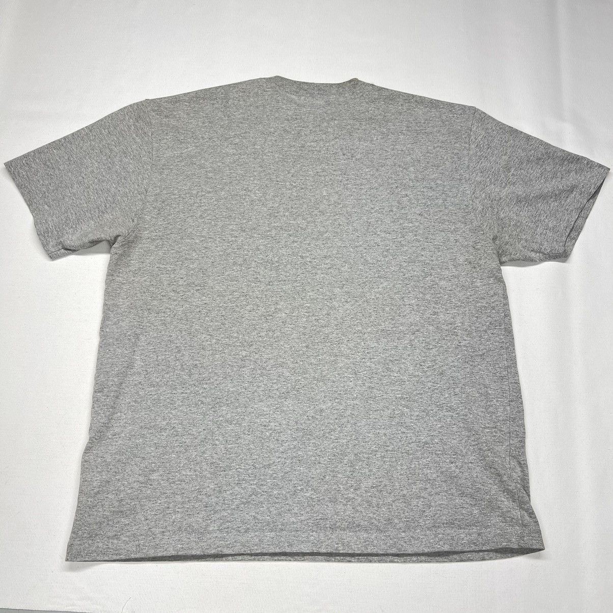 Carhartt Carhartt Tee Shirt Grey Original Fit Pocket Logo Workwear Size US L / EU 52-54 / 3 - 9 Thumbnail