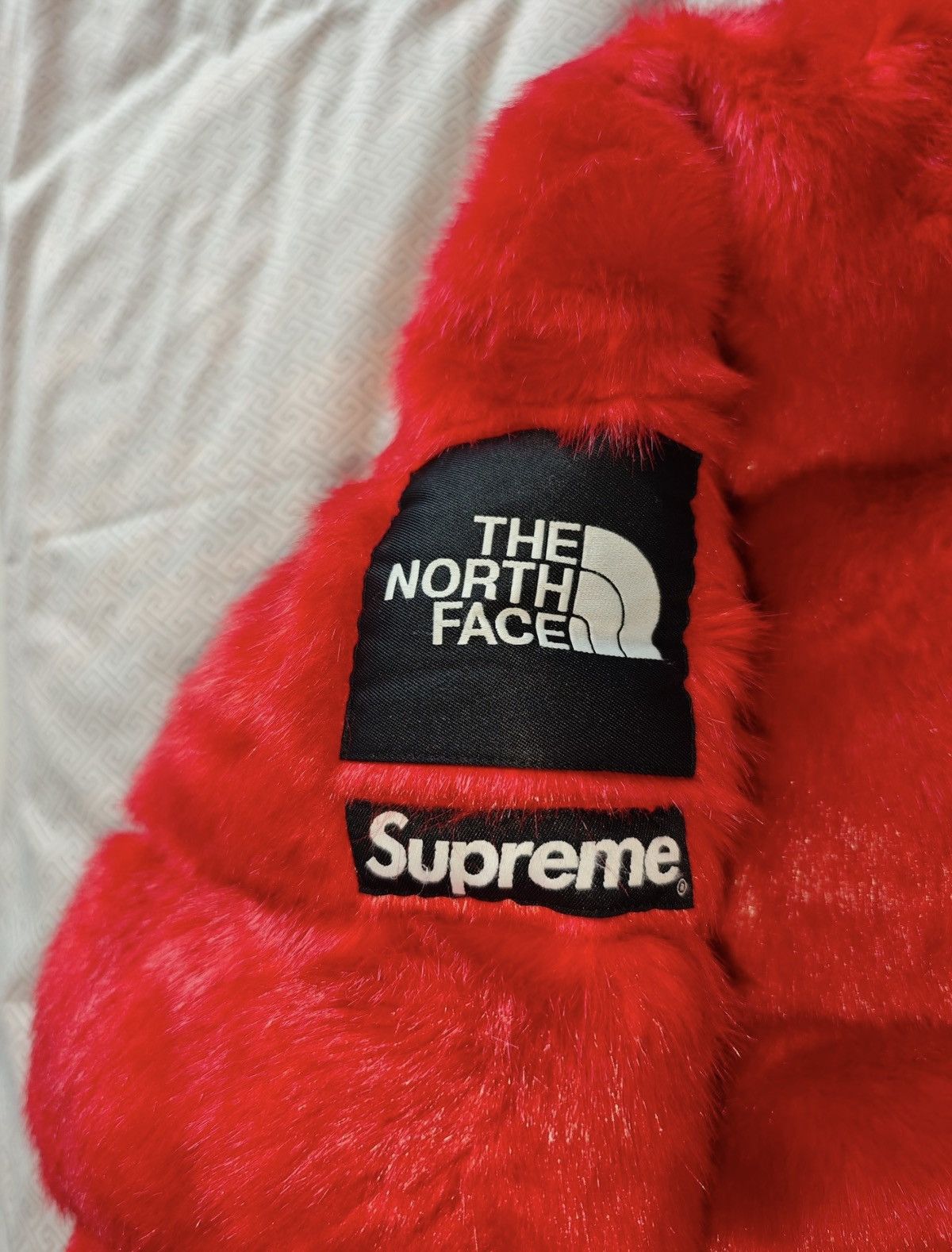 Supreme × The North Face Supreme tnf north face Faux Fur nuptse jacket Size US M / EU 48-50 / 2 - 4 Thumbnail