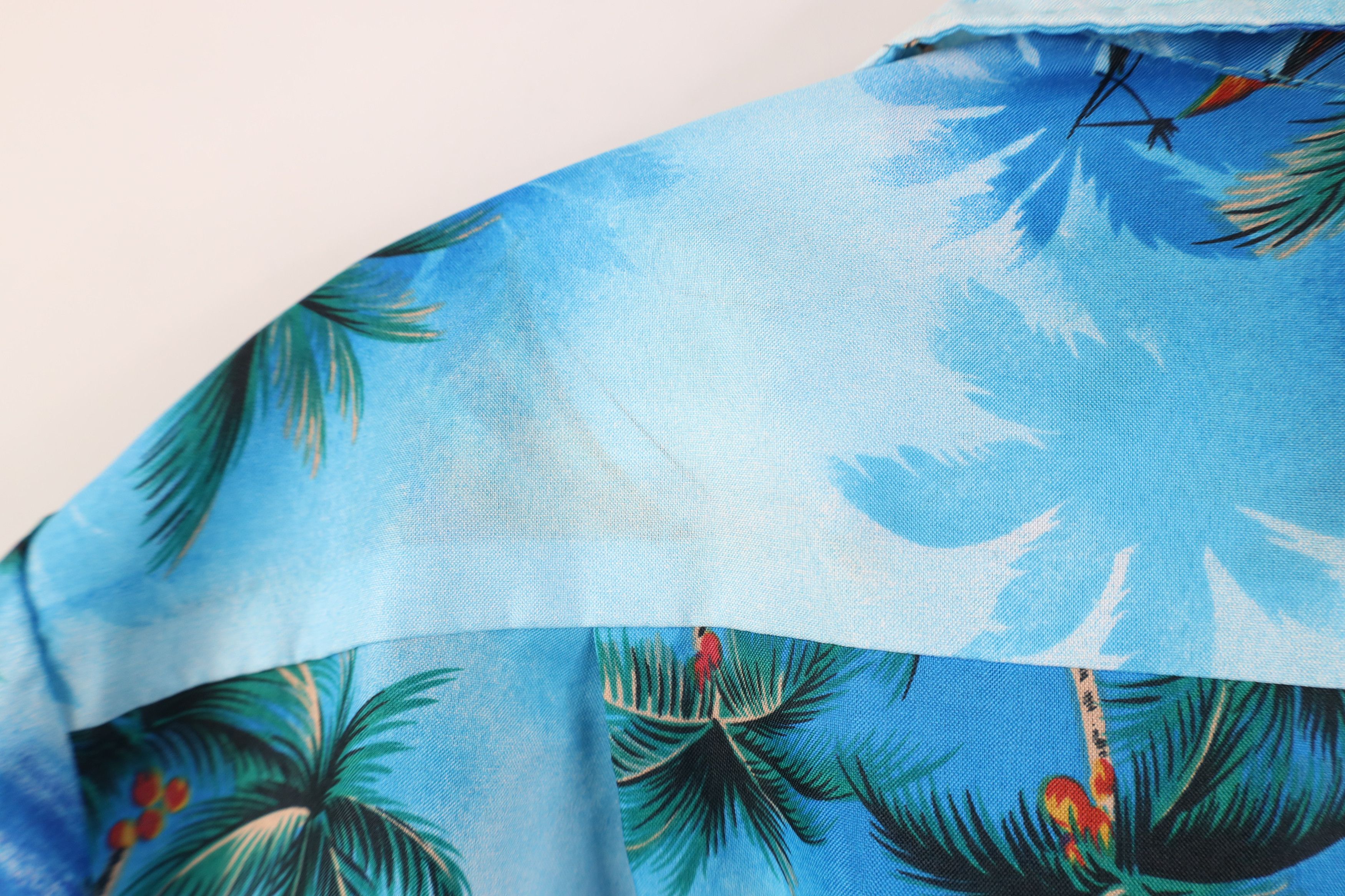 Vintage Vintage 70s Streetwear Camp Collar Hawaiian Button Shirt USA Size US M / EU 48-50 / 2 - 9 Thumbnail