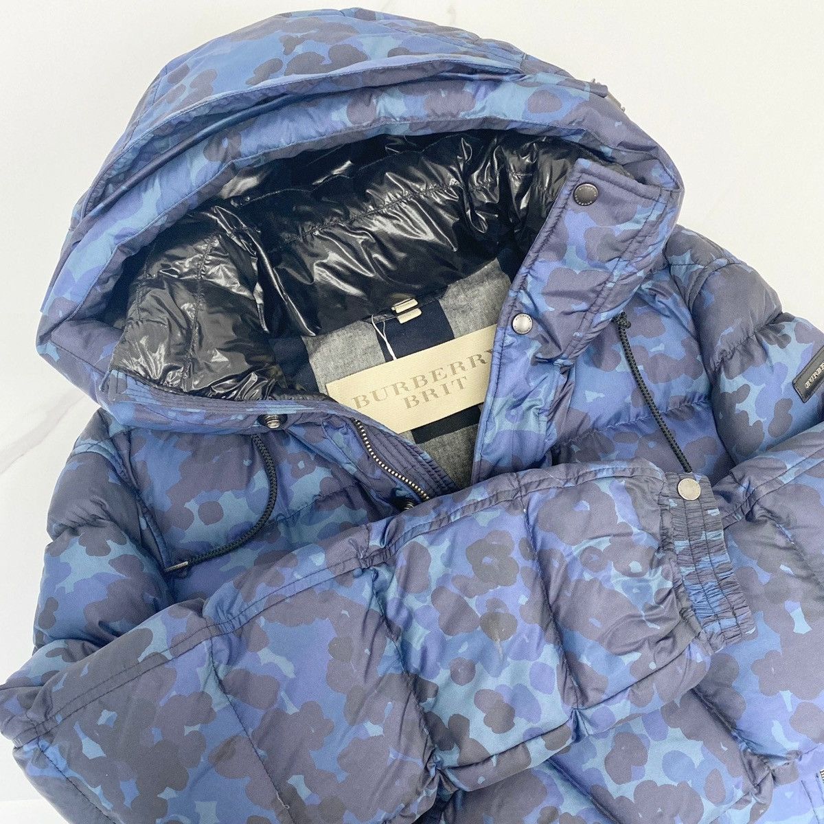 Burberry BURBERRY CAMO PUFFER Size US XL / EU 56 / 4 - 2 Thumbnail