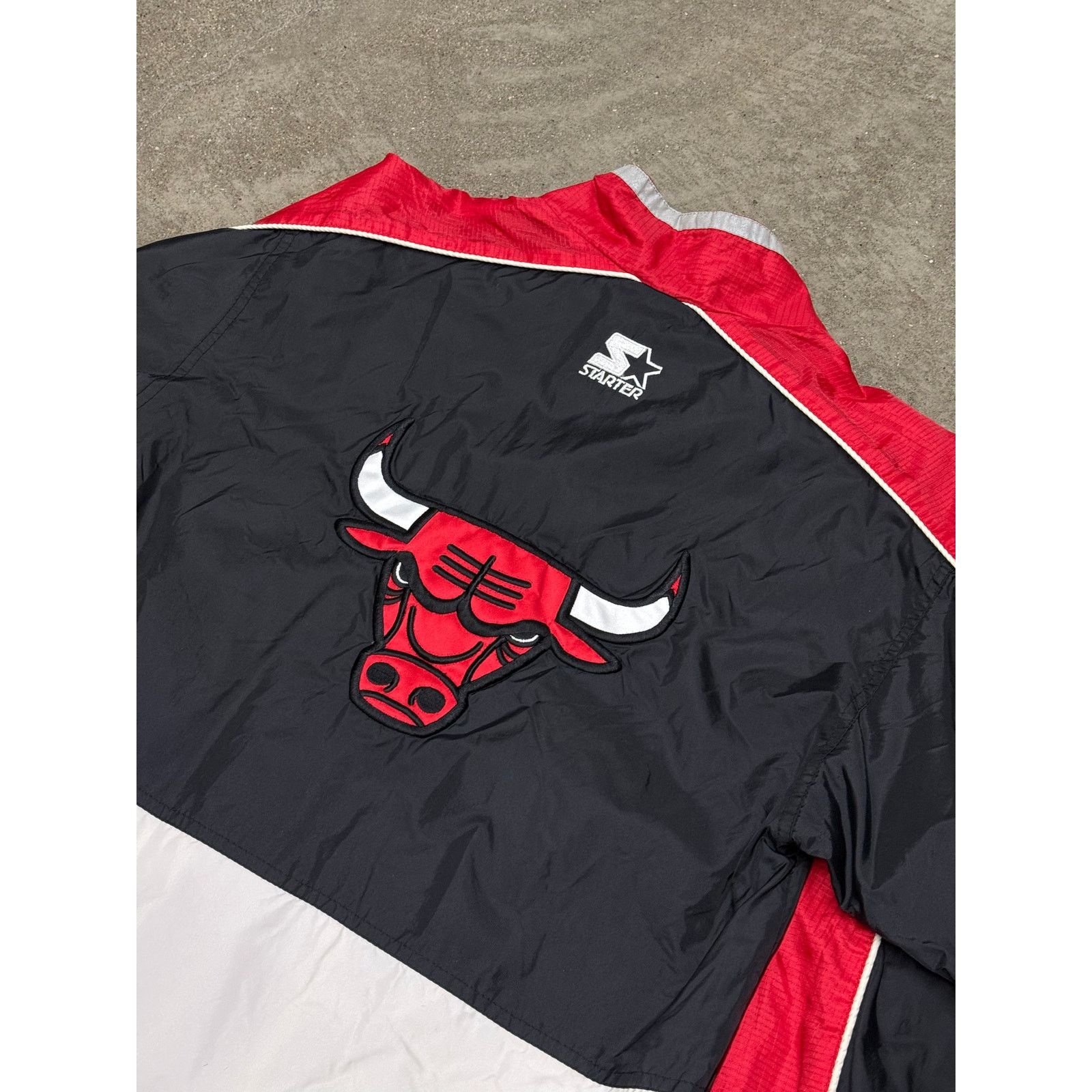 Starter Vintage 1990s Y2K Chicago Bulls Starter Jacket Size US M / EU 48-50 / 2 - 4 Thumbnail
