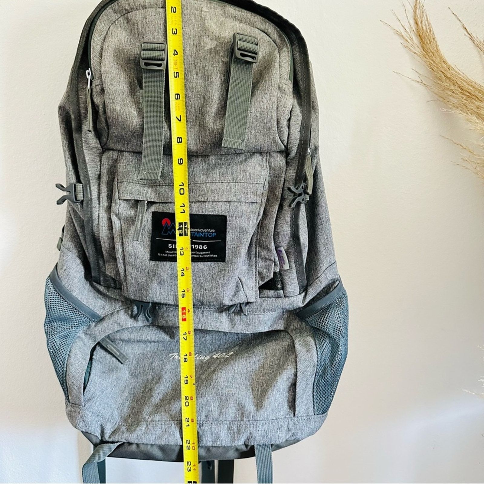 Eastern Mountain Sports MOUNTAINTOP Silver Grey Hiking Camping Outdoors Backpack Bag Size ONE SIZE - 6 Thumbnail