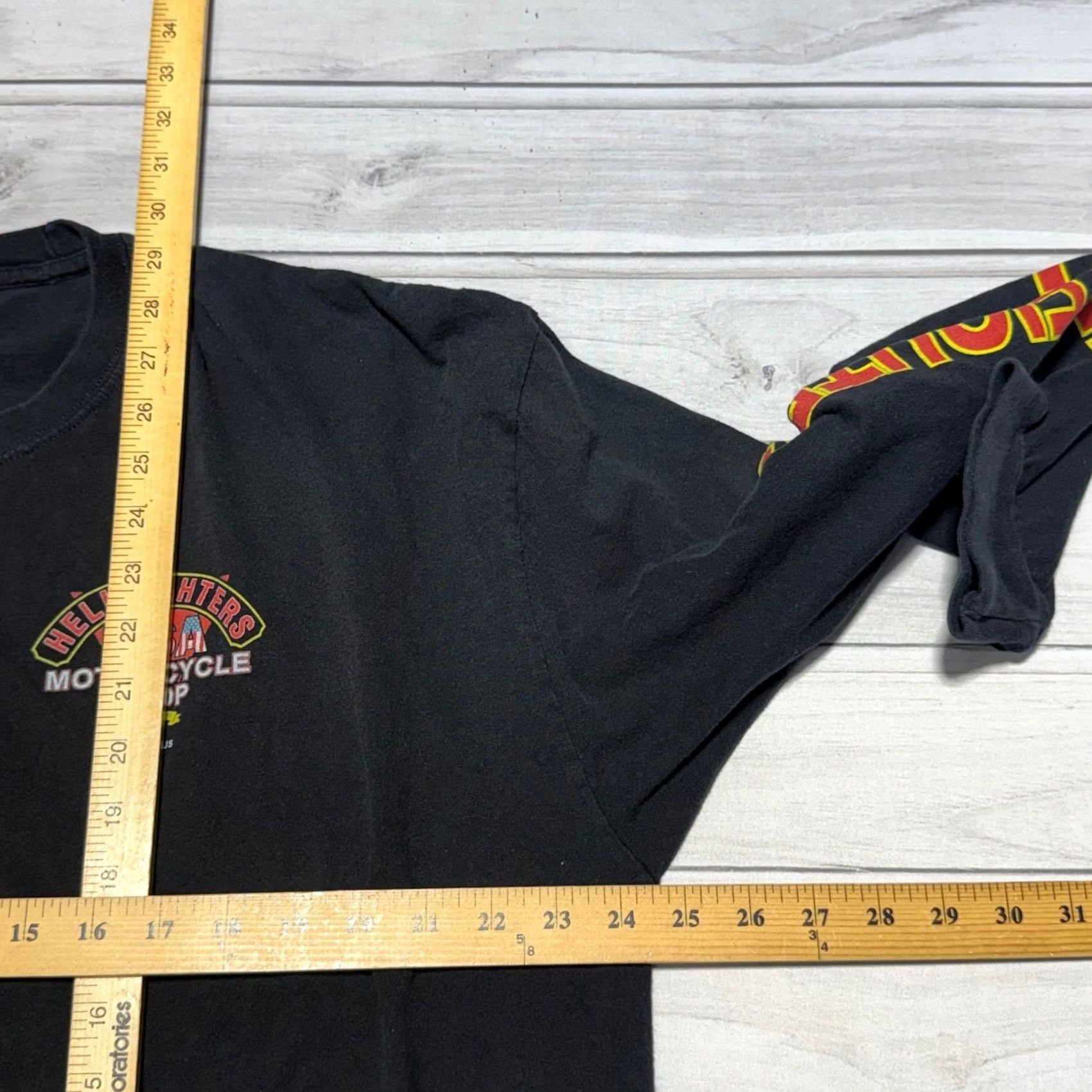 Vintage Hellfighters Shirt Long Sleeve Mens XL Black Graphic Print Biker USA Double-Sided Crew Neck Shirt Size US XL / EU 56 / 4 - 5 Thumbnail