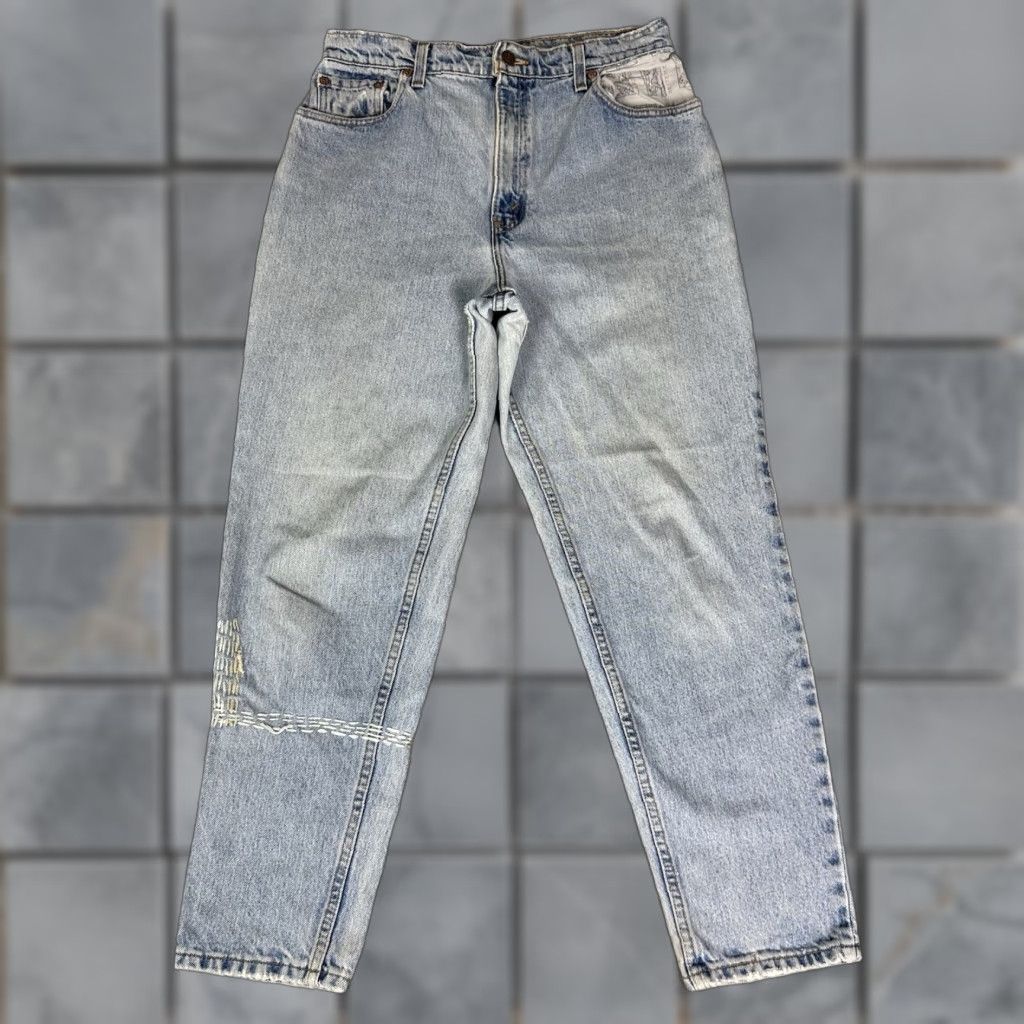 Levi's VINTAGE Levi’s 550 Jeans Women 12 Blue Tapered 90s Sashiko Distressed USA Size 34" / US 12 / IT 48 - 1 Thumbnail