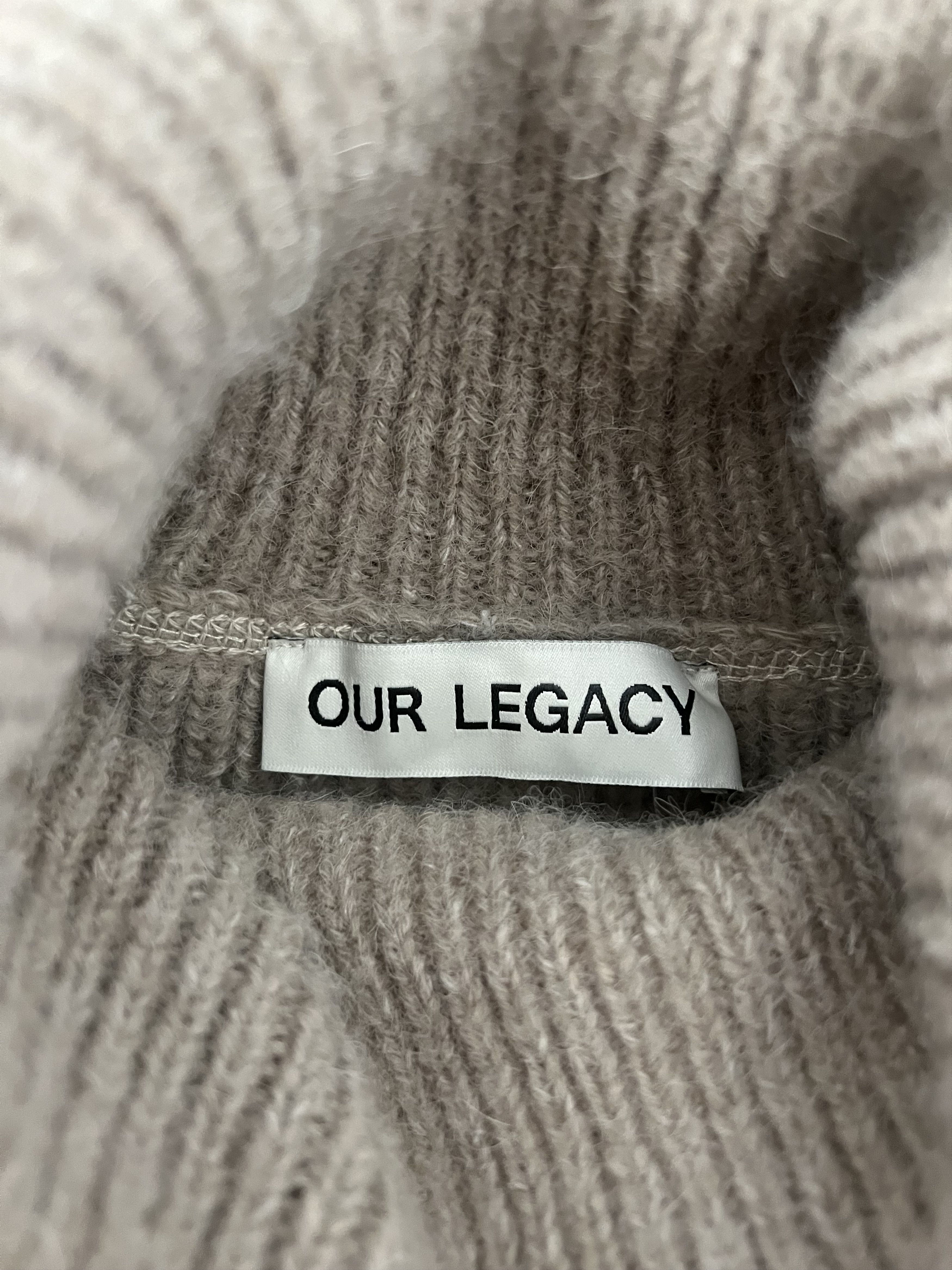 Our Legacy 💚 2022 Our Legacy Submarine Rollneck Desert Snow Silk Wool Size US M / EU 48-50 / 2 - 11 Thumbnail
