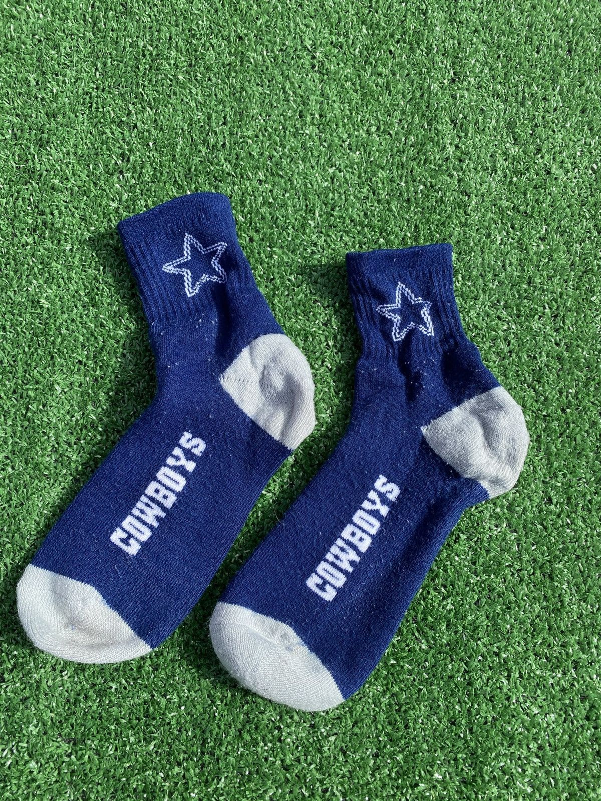 NFL Dallas Cowboys Crew Socks Size ONE SIZE - 1 Preview