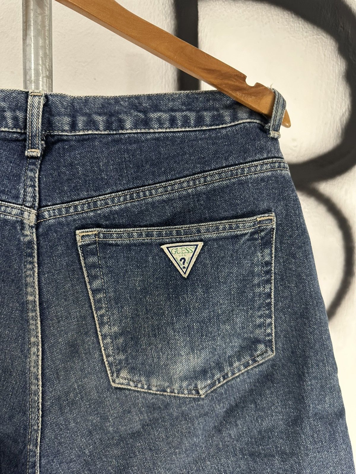 Guess Vintage Guess Baggy Denim Jorts Size US 33 - 7 Thumbnail