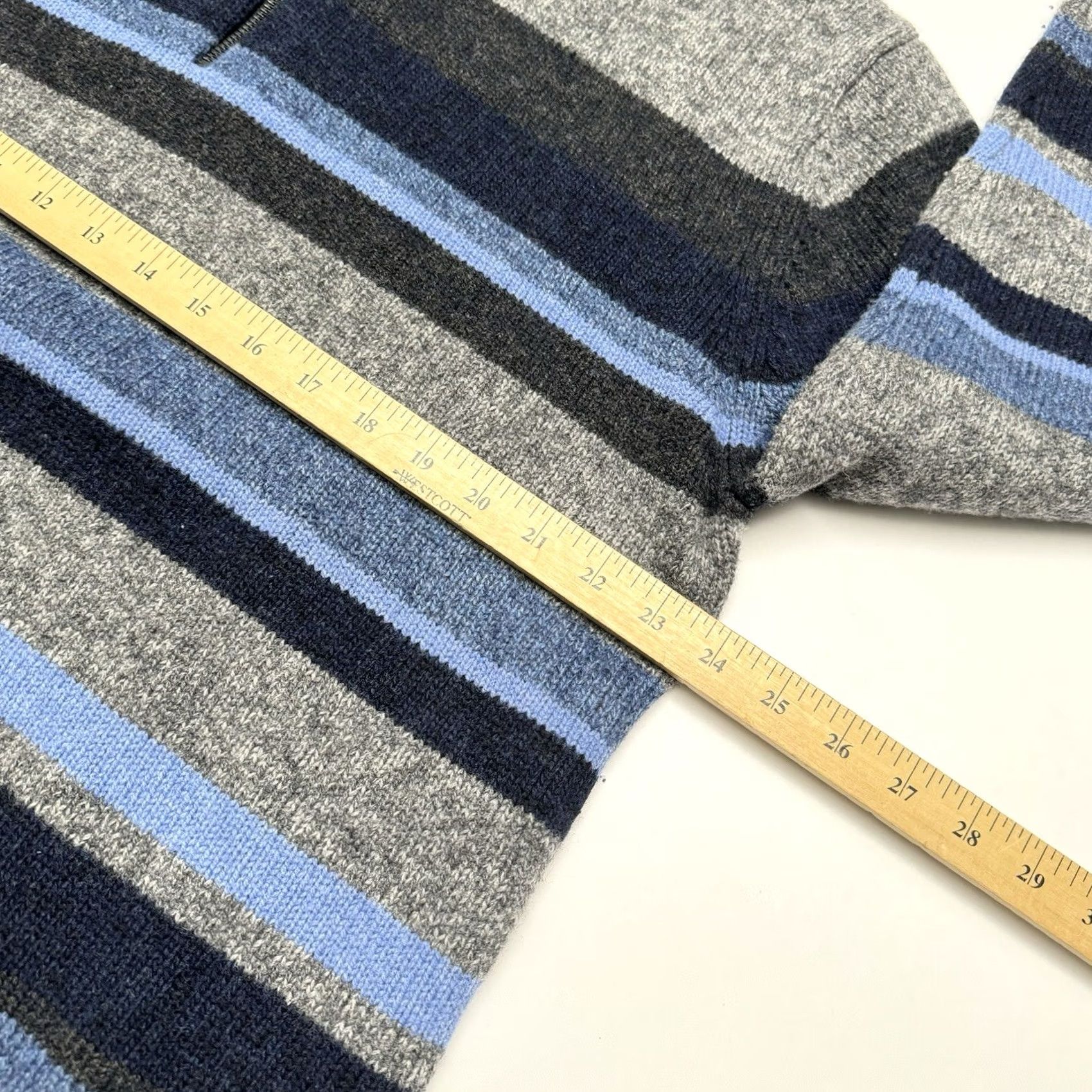 Banana Republic VINTAGE Banana Republic 1/4 Zip Wool Sweater Blue Grey Striped XL Men MENS XS? Size US XL / EU 56 / 4 - 6 Thumbnail