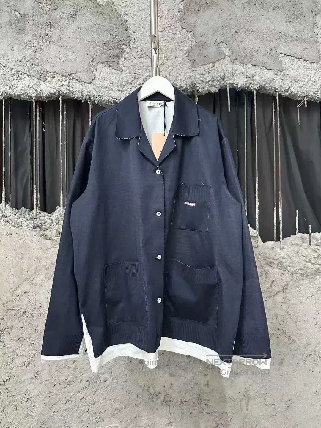Miu Miu Miu Miu Two-Tone Knitted Jacket. Size M / US 6-8 / IT 42-44 - 1 Thumbnail