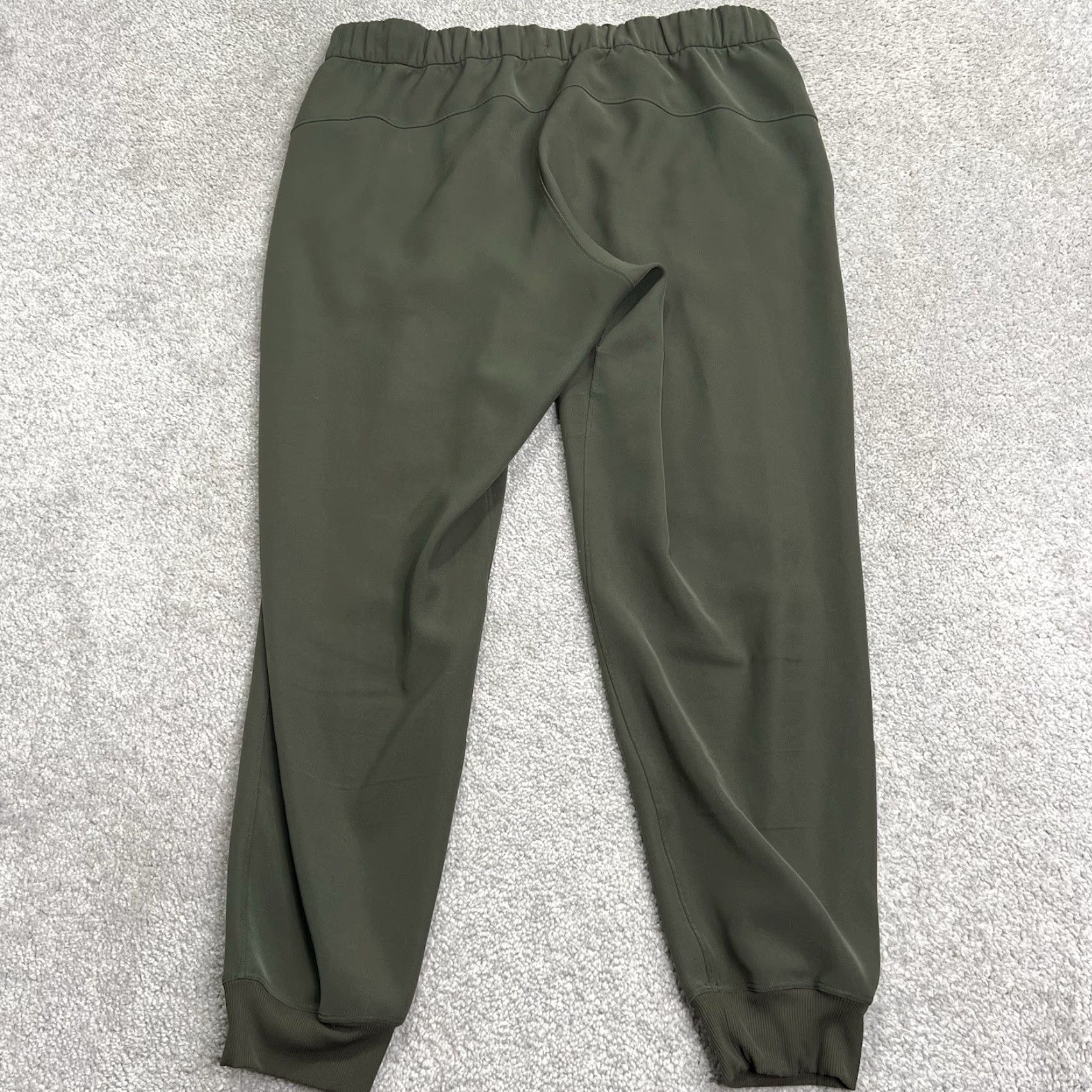 Lululemon Lululemon On The Fly Joggers Pants Women’s 12 Green Lightweight Tapered Stretch Inseam 28” Size 34" / US 12 / IT 48 - 7 Thumbnail