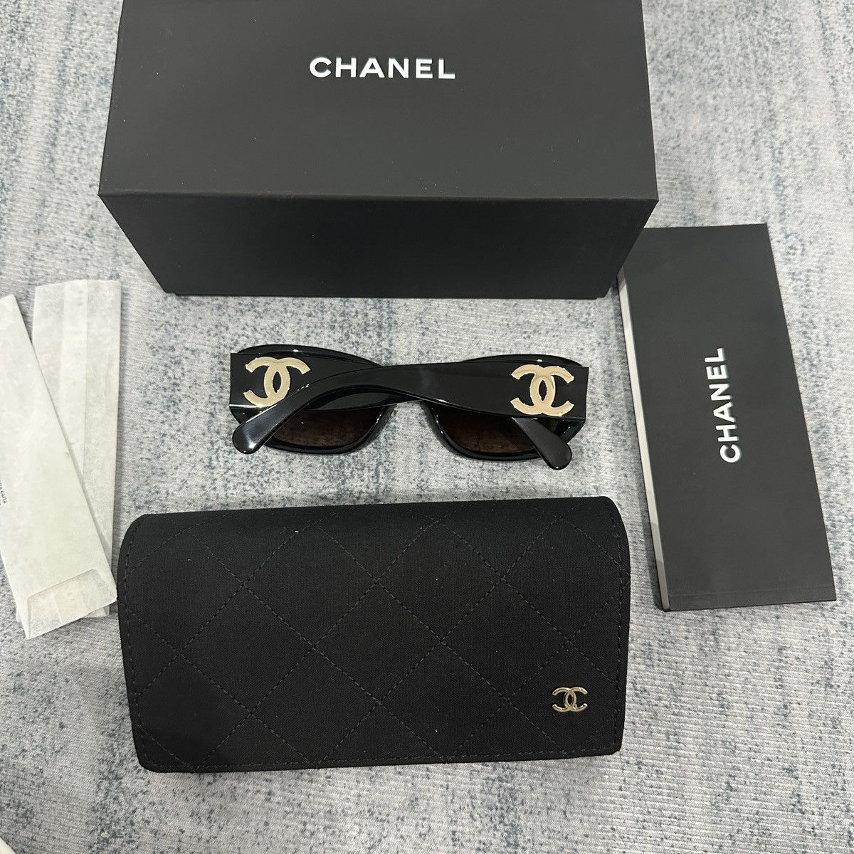 Chanel CHANEL 0CH5493 C622S5 SUNGLASSES Size ONE SIZE - 3 Thumbnail