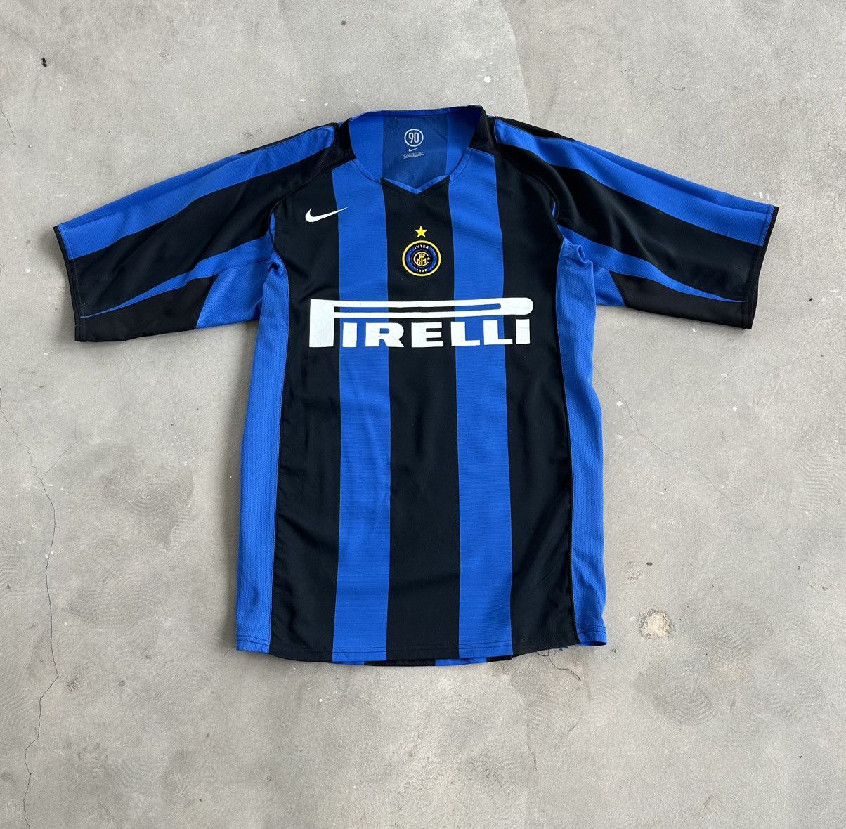 VINTAGE NIKE INTER MILAN 04/05 ADRIANO JERSEY