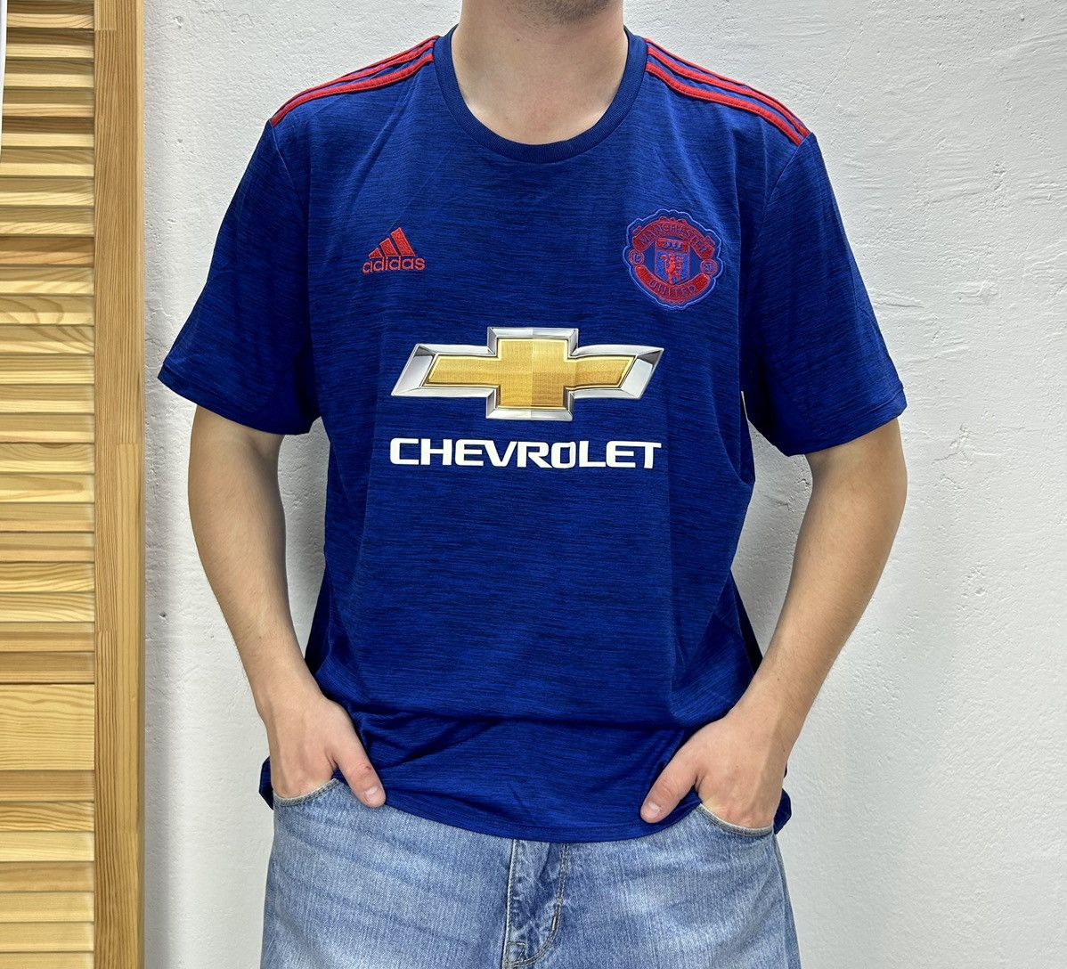 Adidas Manchester United Adidas jersey size XL 2016 Size US XL / EU 56 / 4 - 1 Thumbnail
