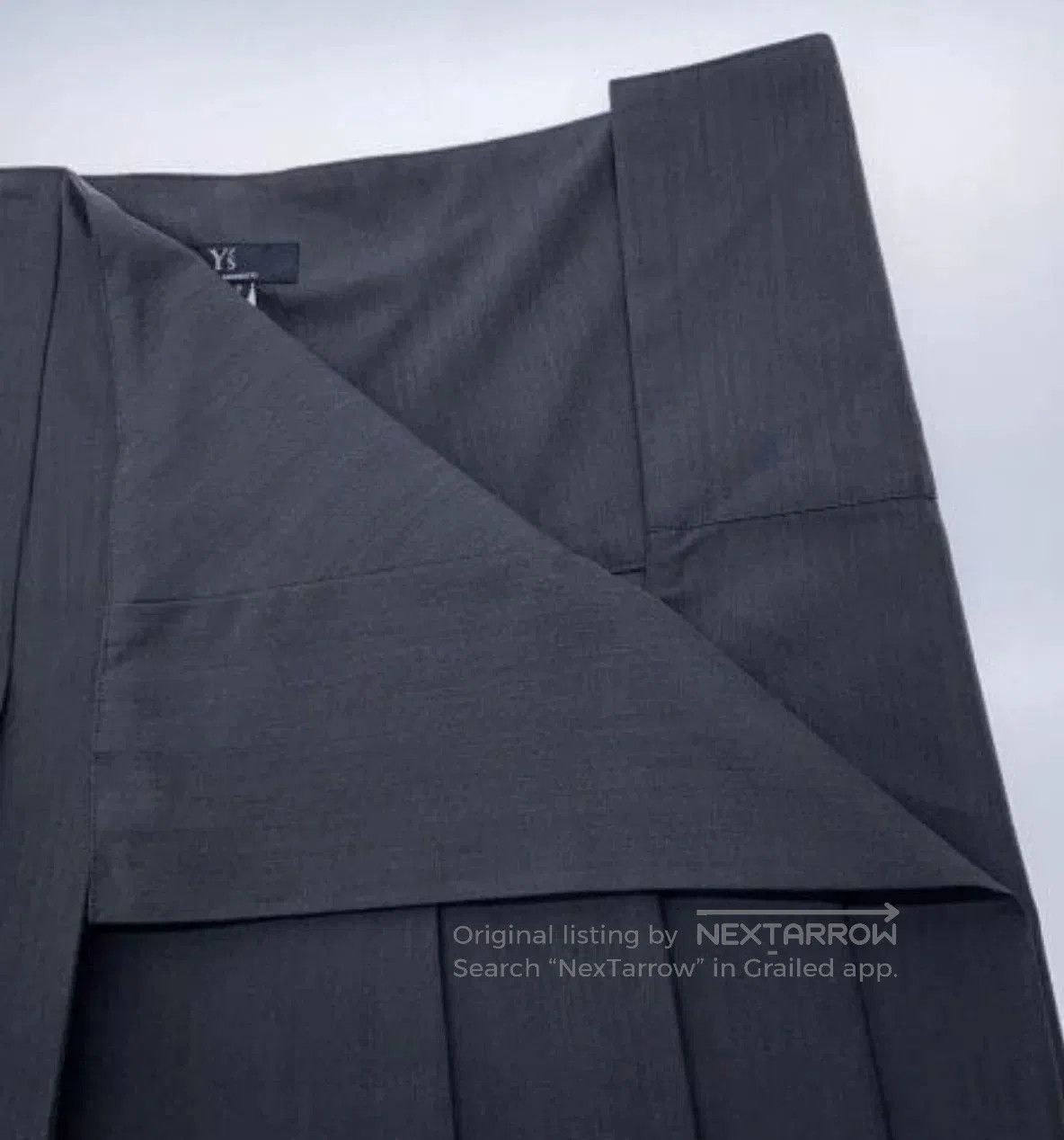 Yohji Yamamoto Y's Yohji Yamamoto Black Pleated Skirt. Size 30" / US 8 / IT 44 - 3 Thumbnail