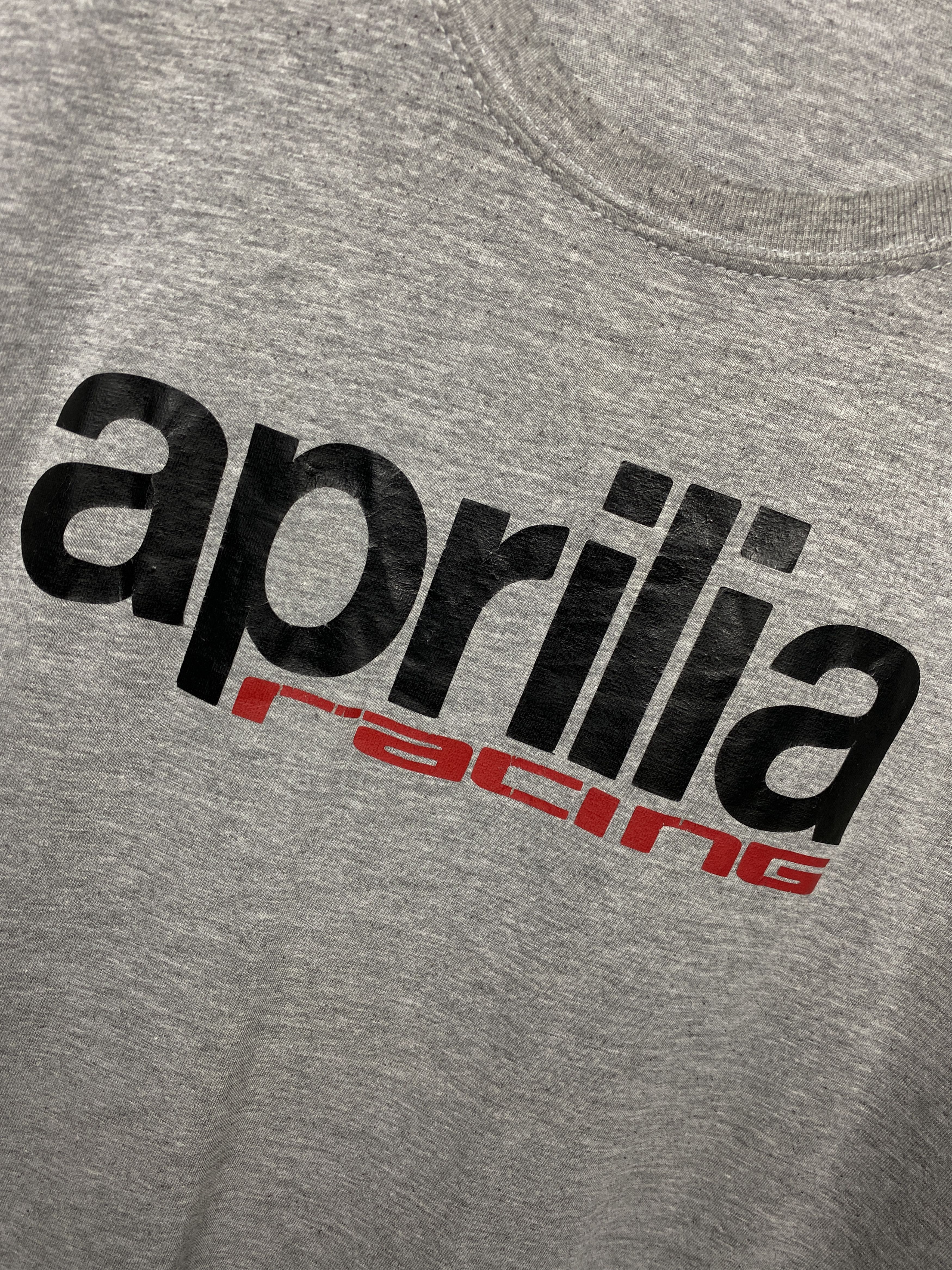 Vintage Aprilia Racing Team Vintage Mens T-Shirt Size US XXL / EU 58 / 5 - 3 Thumbnail