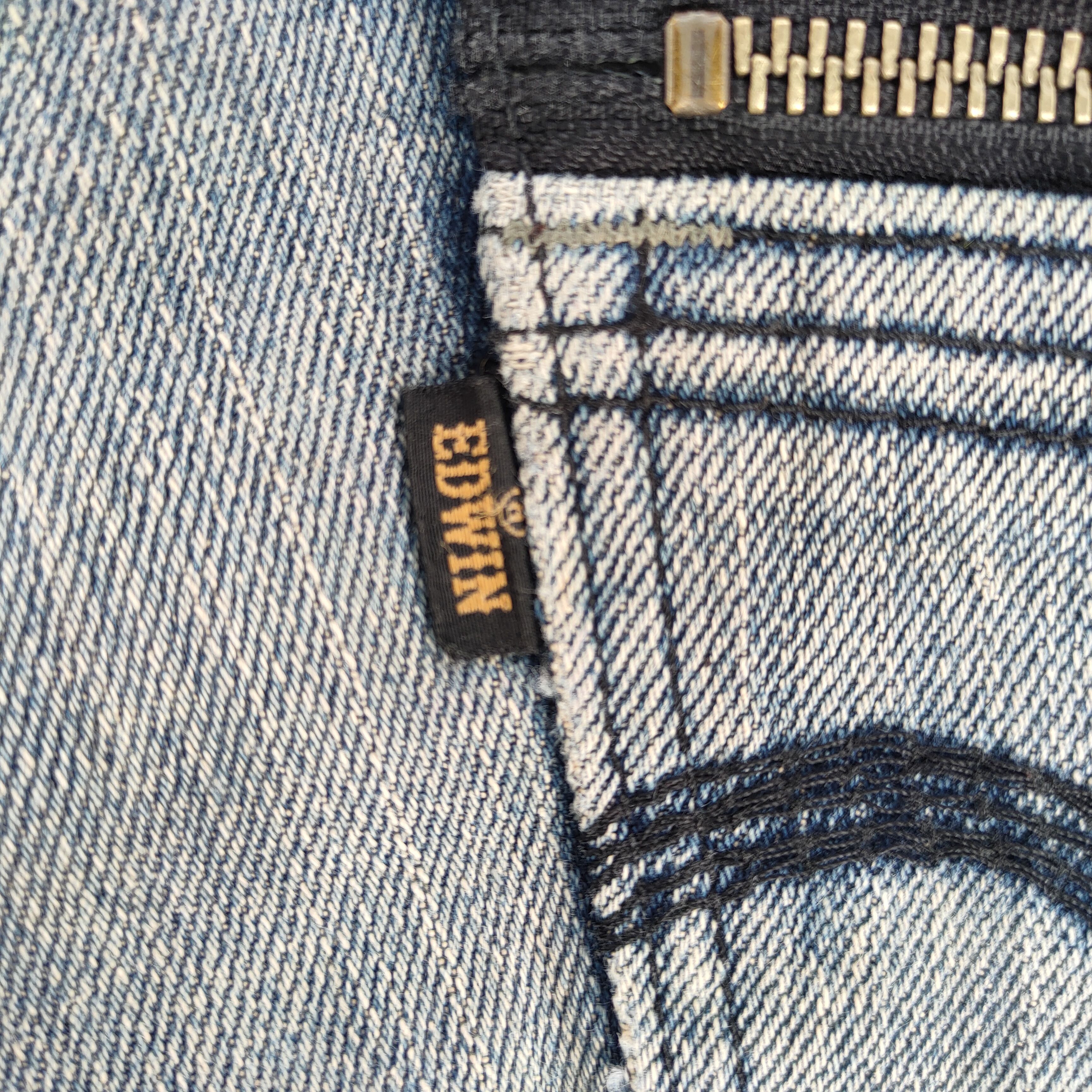 Edwin VINTAGE EDWIN FADED DISTRESSED JEANS DENIM PANTS Size US 31 - 13 Thumbnail