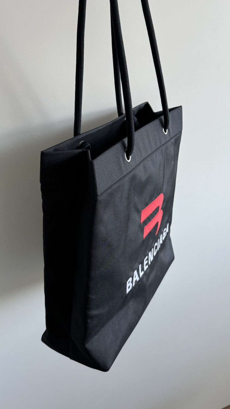 Balenciaga Balenciaga Explorer Tote Bag – Black (FW22) Size ONE SIZE - 2 Thumbnail