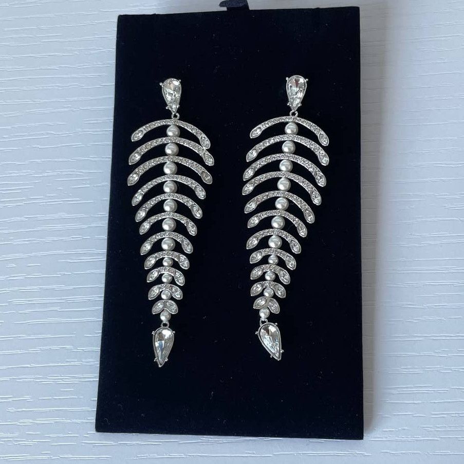 Swarovski Swarovski Polar Bestiary Chandelier Earrings Size ONE SIZE - 8 Thumbnail