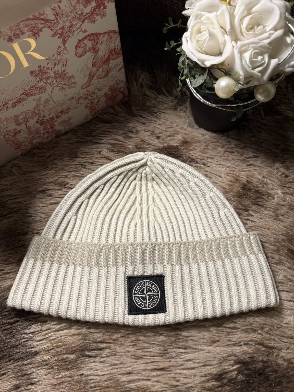 Stone Island Stone Island knit hat beige Size ONE SIZE - 1 Thumbnail