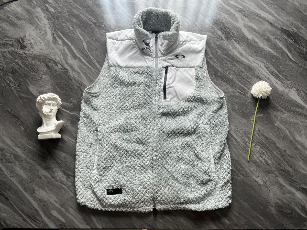 Oakley Oakley : Vest Faux Fur Embroider Skull Logo Rare