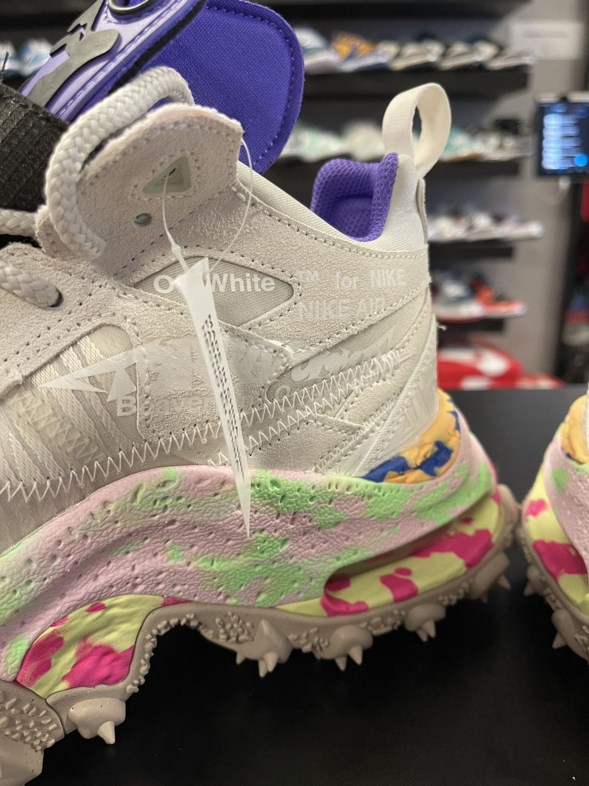 Nike × Off-White Size 10 - Nike Terra Form Off-White Summit White Purple Size US 10 / EU 43 - 9 Thumbnail
