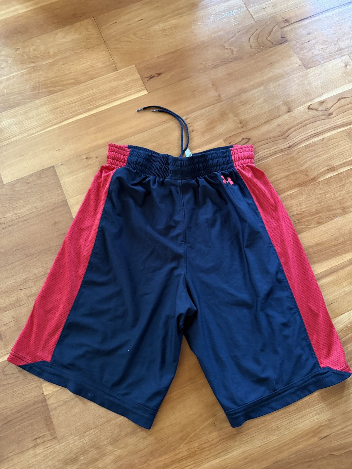 Under Armour Chicago Bulls NBA Combjne Shorts Large Size US 32 / EU 48 - 2 Thumbnail