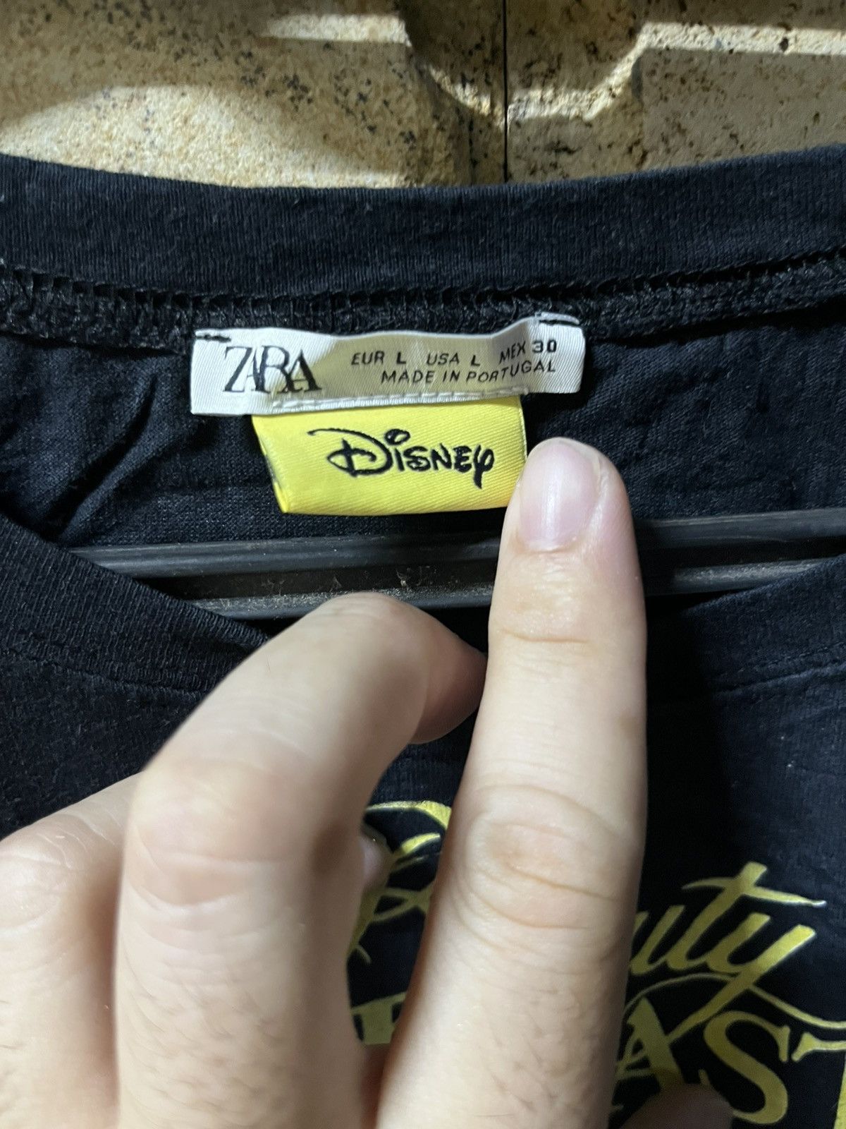 Disney Disney X Zara The Beauty & The Beast T-Shirt Size US L / EU 52-54 / 3 - 3 Thumbnail