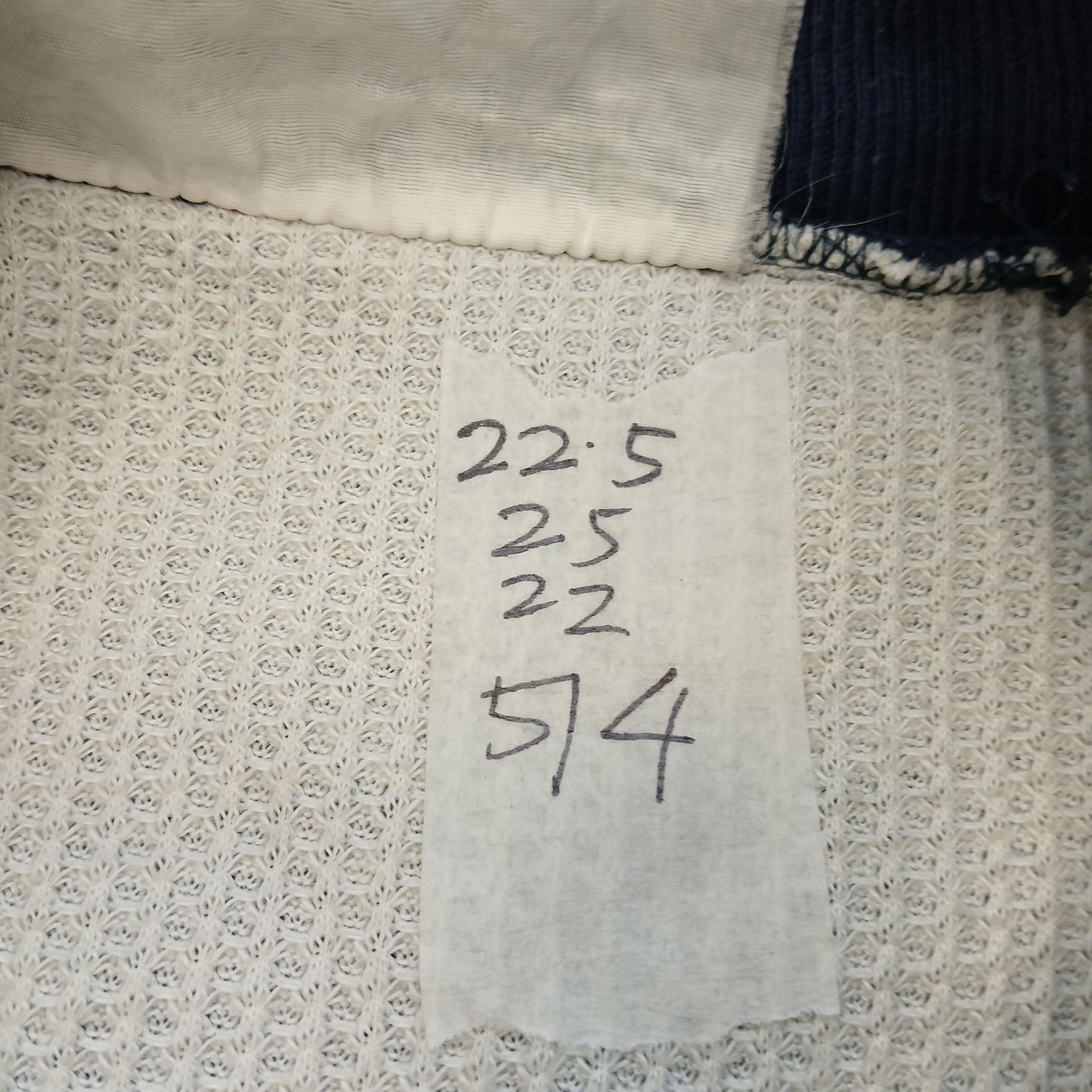 Vintage VINTAGE PEPSI BIG LOGO SWEATSHIRT L Size US L / EU 52-54 / 3 - 6 Thumbnail