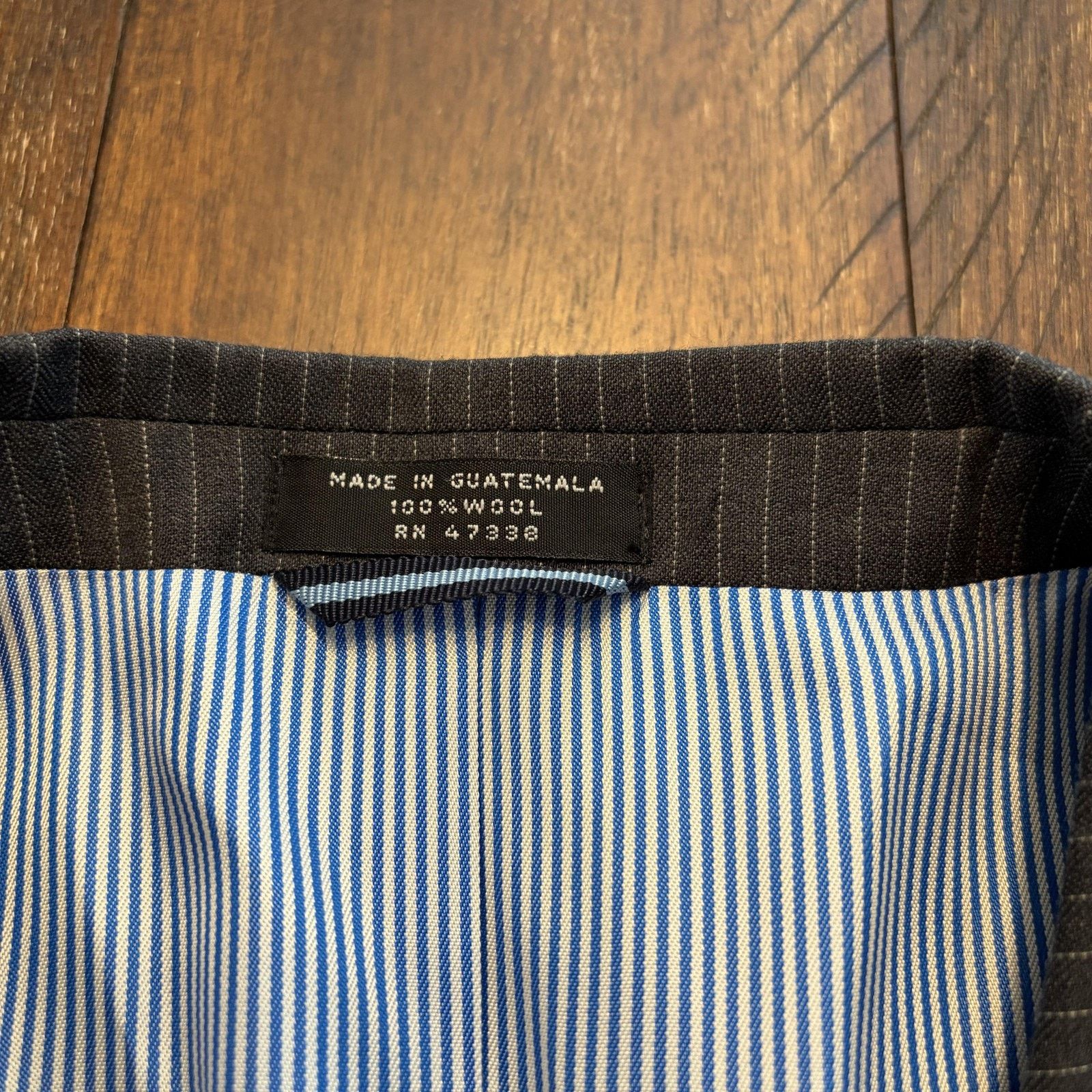 Tommy Hilfiger Tommy Hilfiger Suit Jacket 42S Pinstripe Wool Blazer Short Size 42S - 7 Thumbnail
