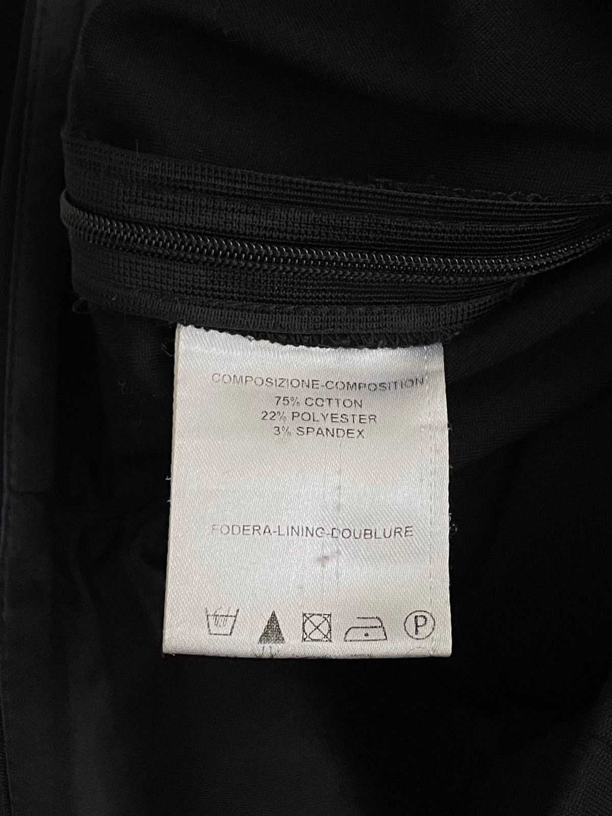 Alexander McQueen Alexander McQueen black zip pants 2012 Size 27" / US 4 / IT 40 - 10 Thumbnail